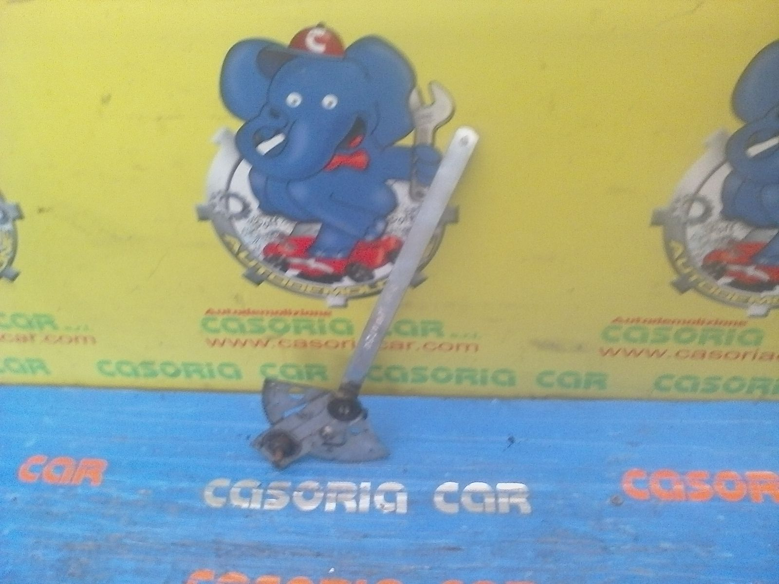 Alzacristallo Porta Ant. Destro A9017201546 Usato