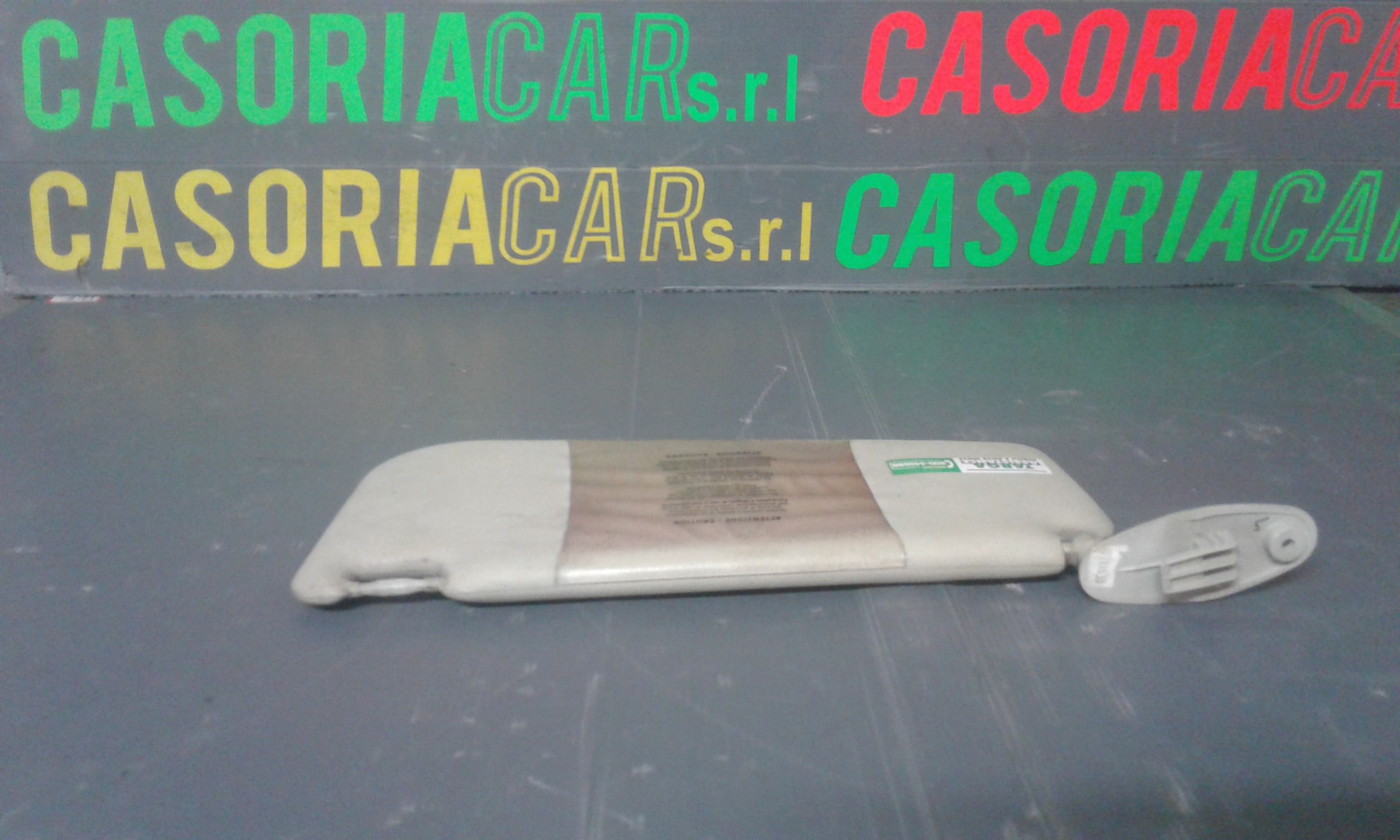 Aletta Parasole Parabrezza Sinistro 735272574 Usato