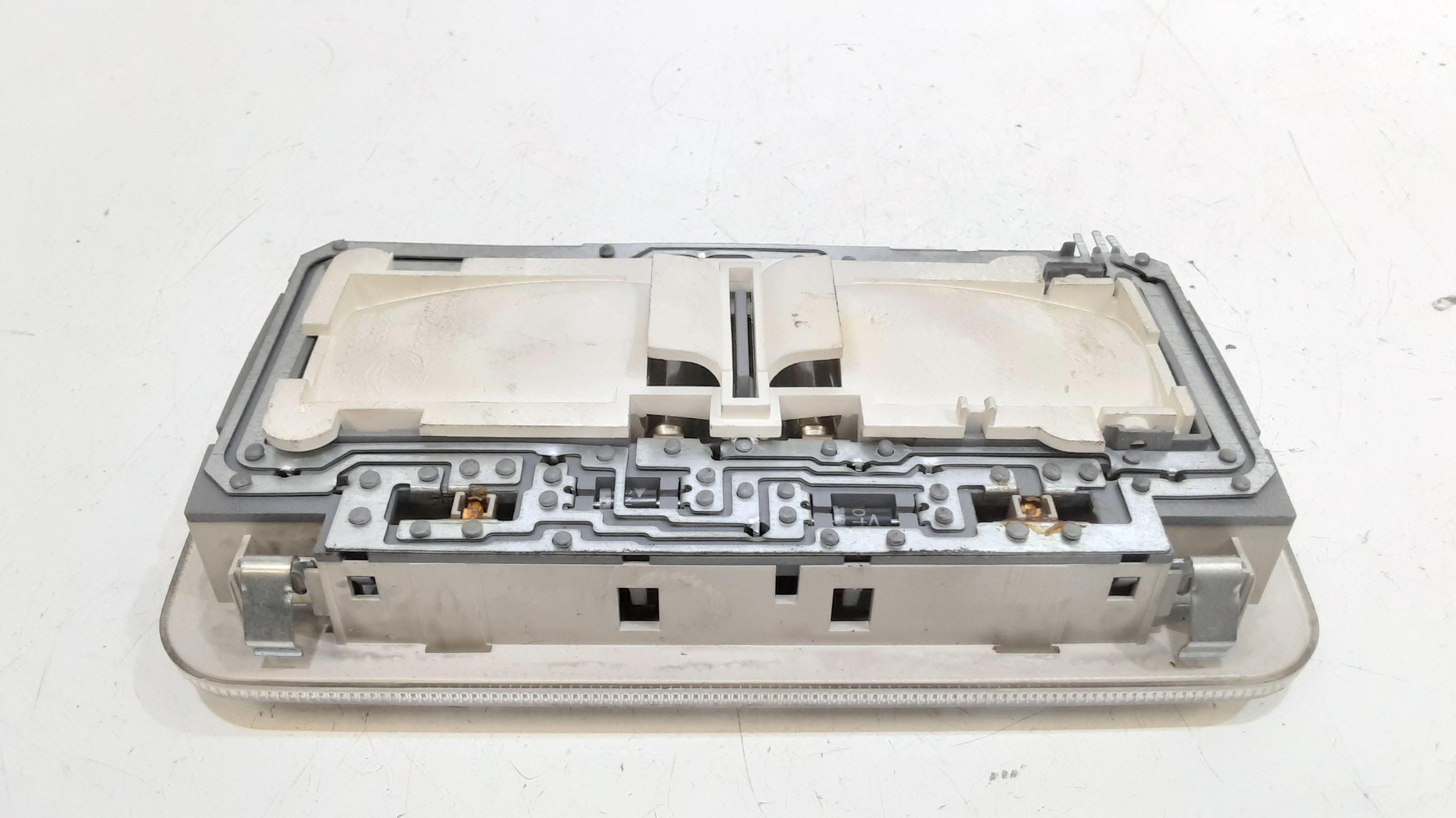 Luce Cortesia Ant. Tetto 735507762 Usato