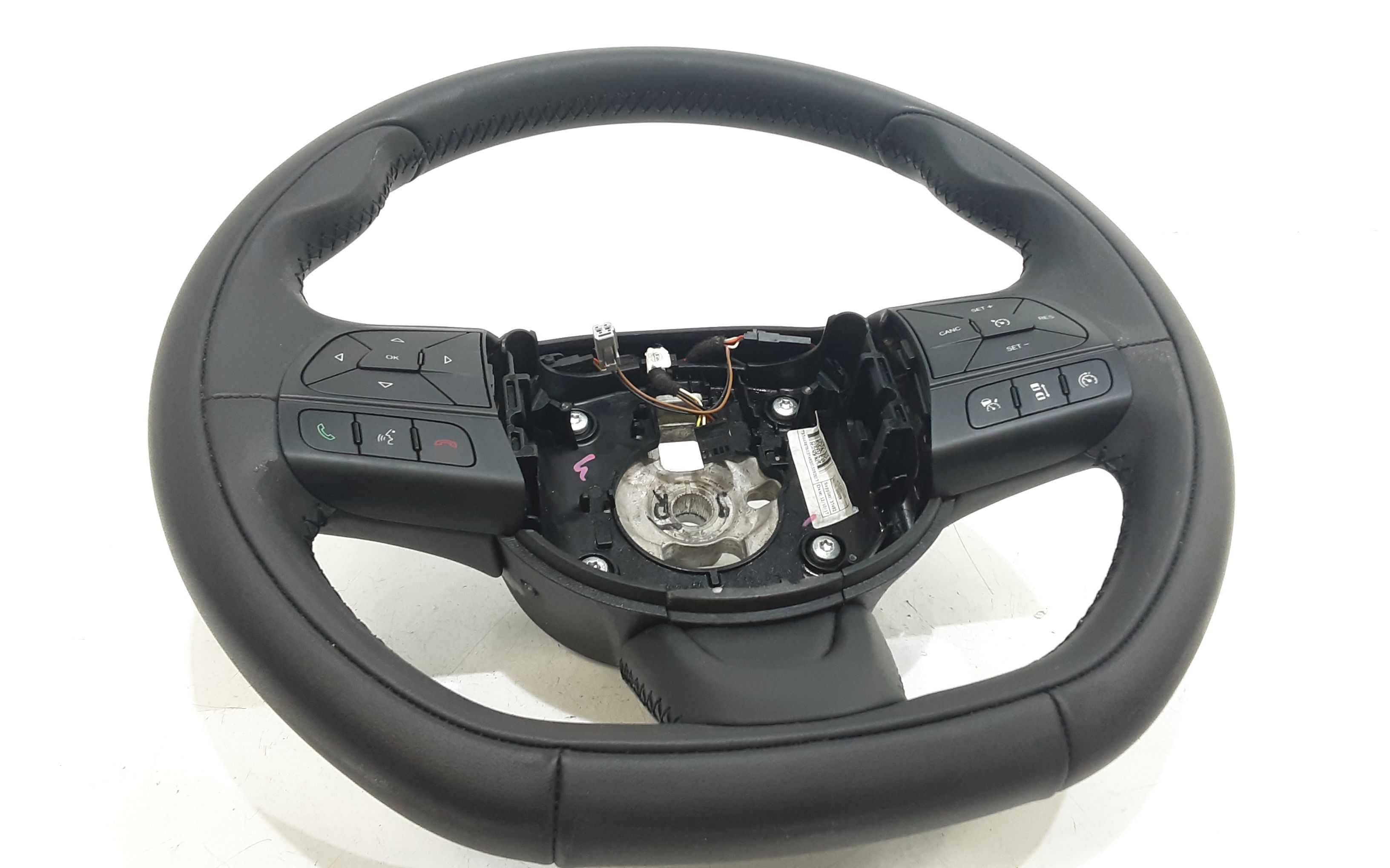 Volante 735687527 Usato