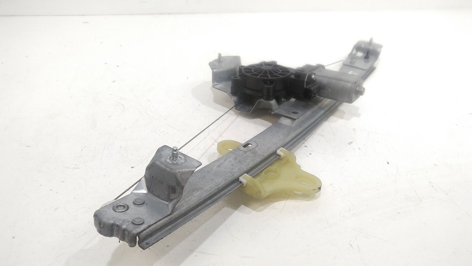 Alzacristallo Porta Ant. Destro Usato