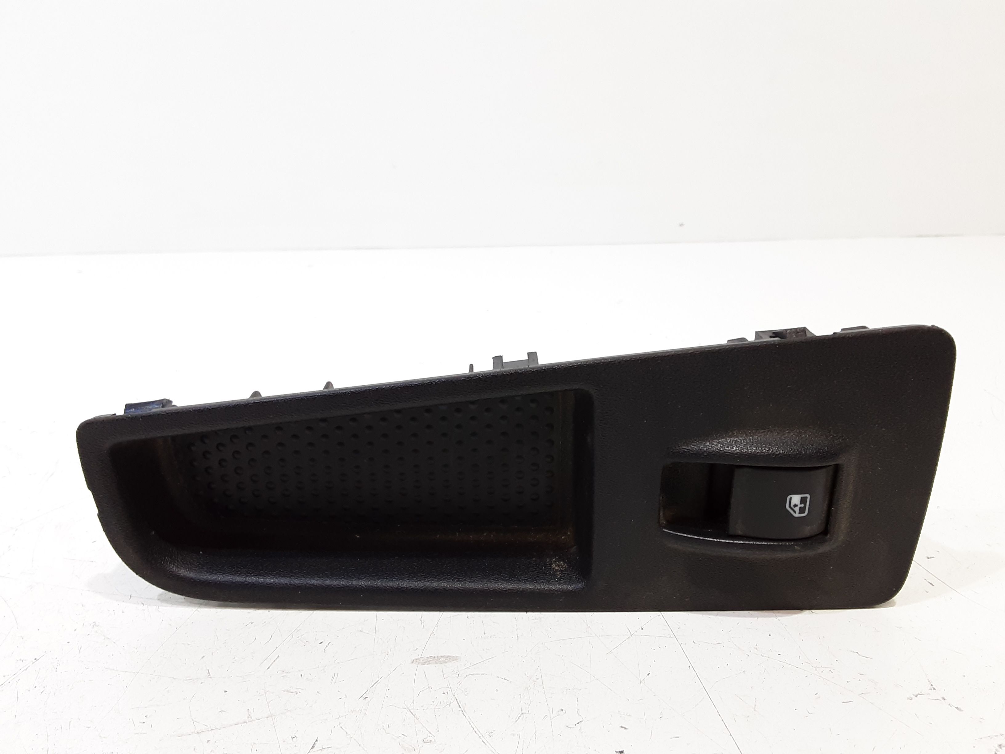 Interruttore Alzacristalli Porta Post. Sinistro 735474933 Usato