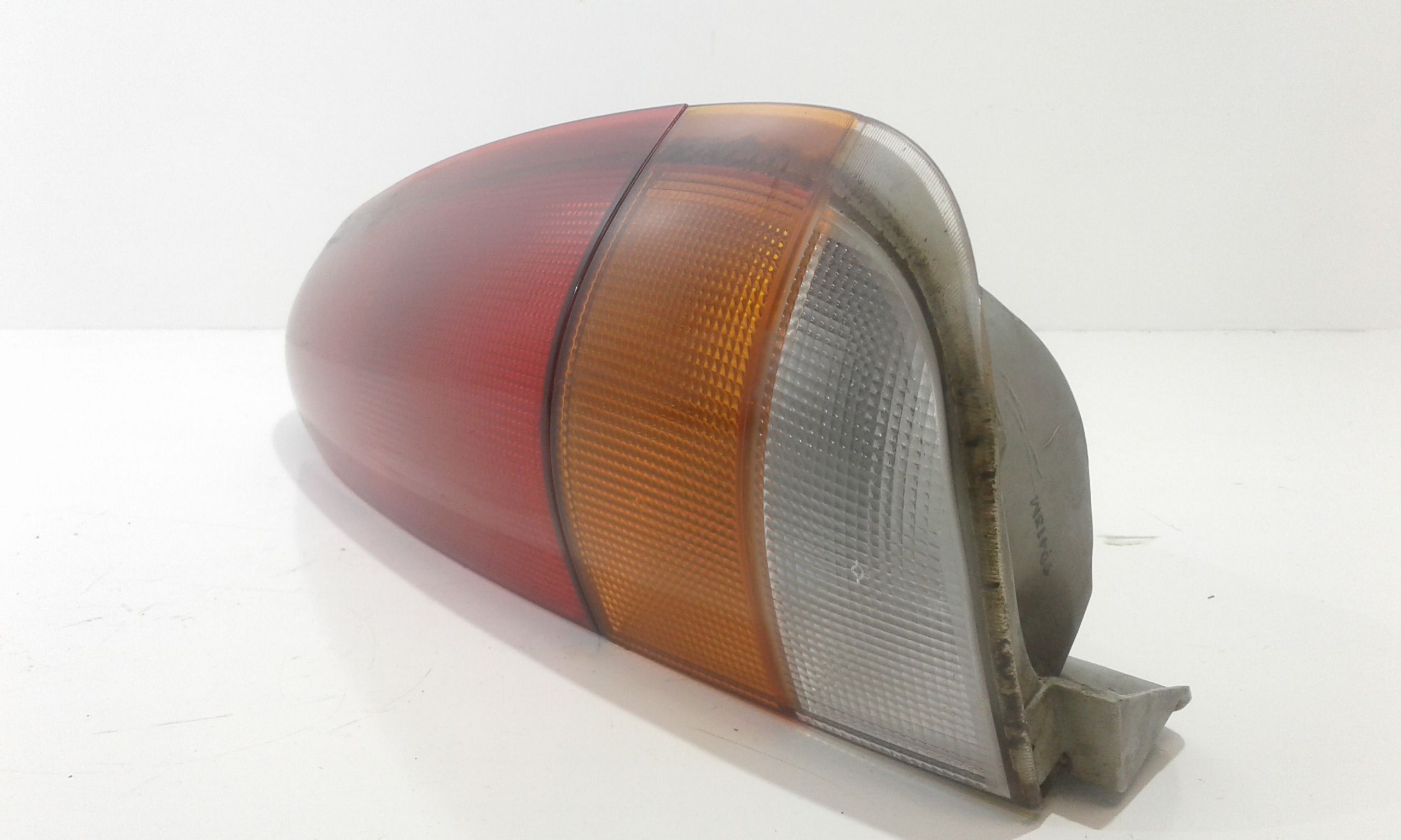 Fanale Post. Destro 9240202010 Usato