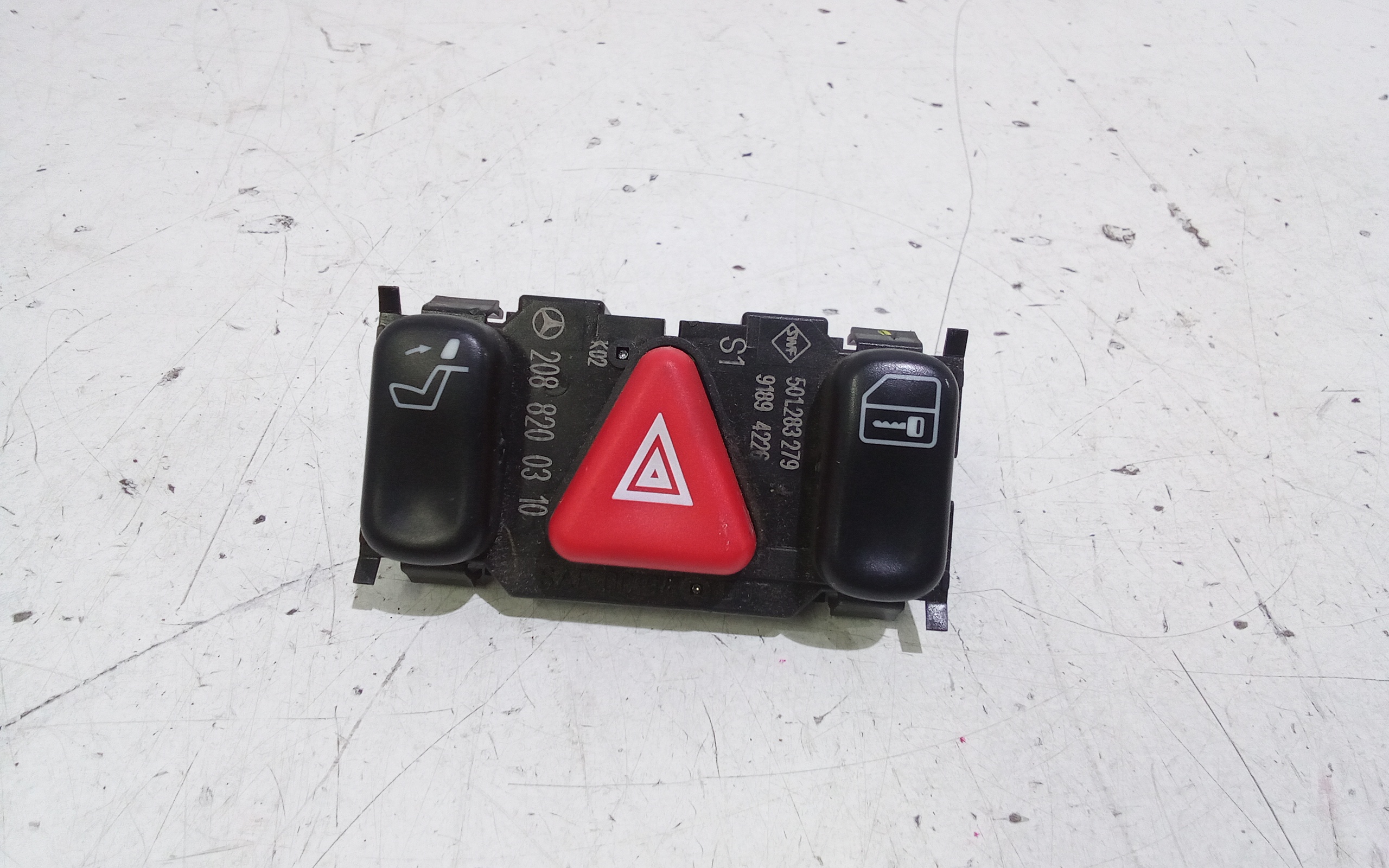 Interruttore Luci Emergenza Usato