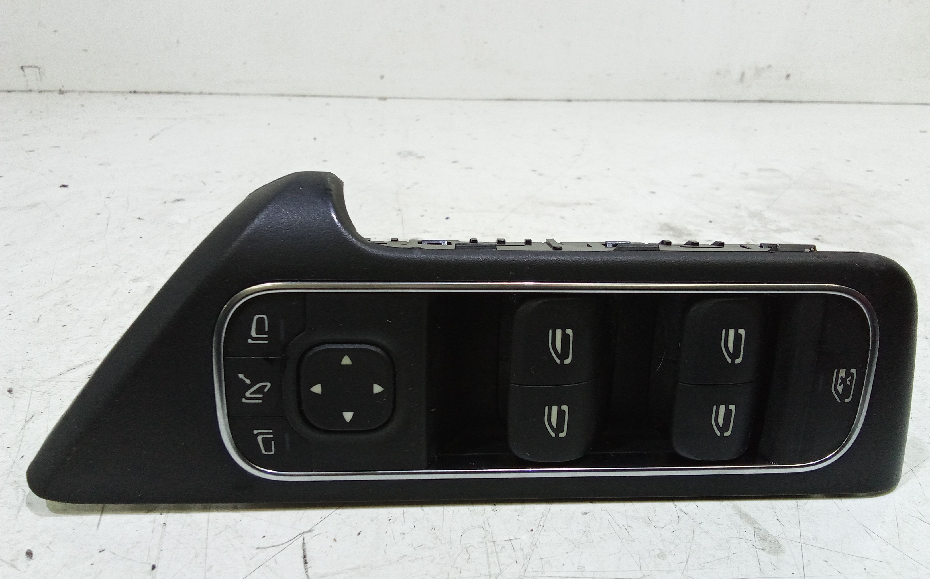 Interruttore Alzacristalli Porta Ant. Sinistro Usato