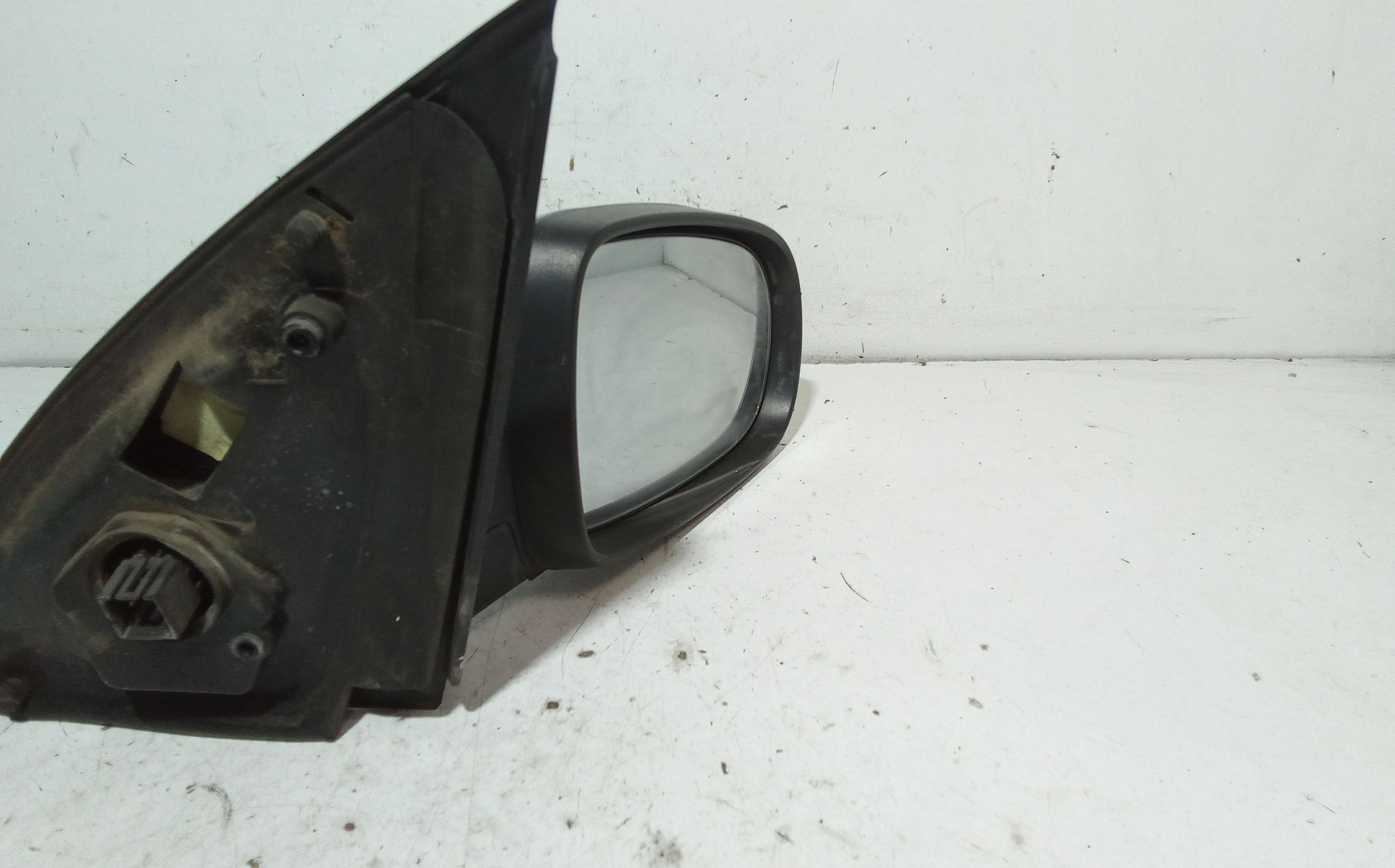 Retrovisore Est. Destro 24420988 Usato