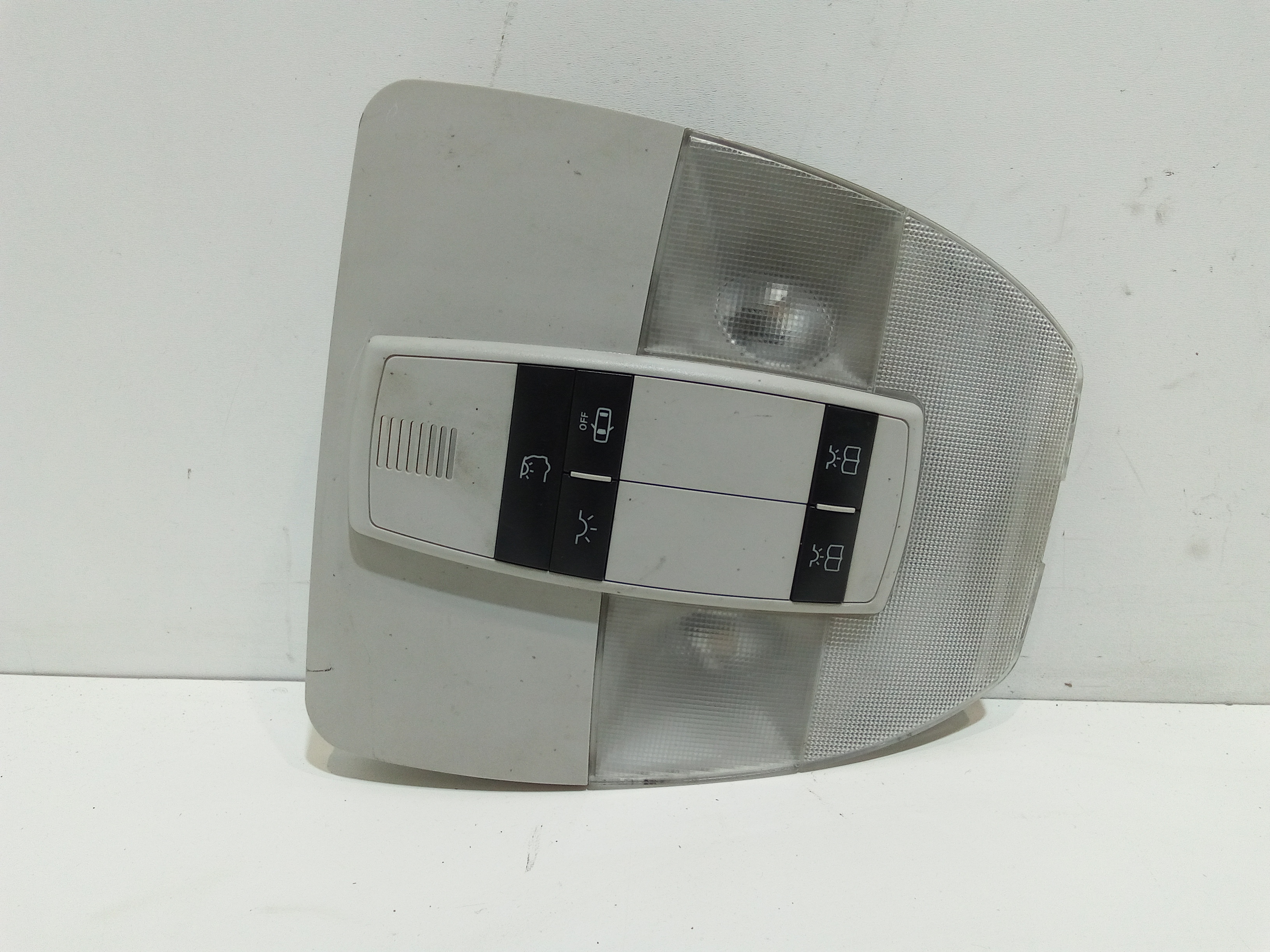 Luce Cortesia Ant. Tetto A16982000017H52 Usato