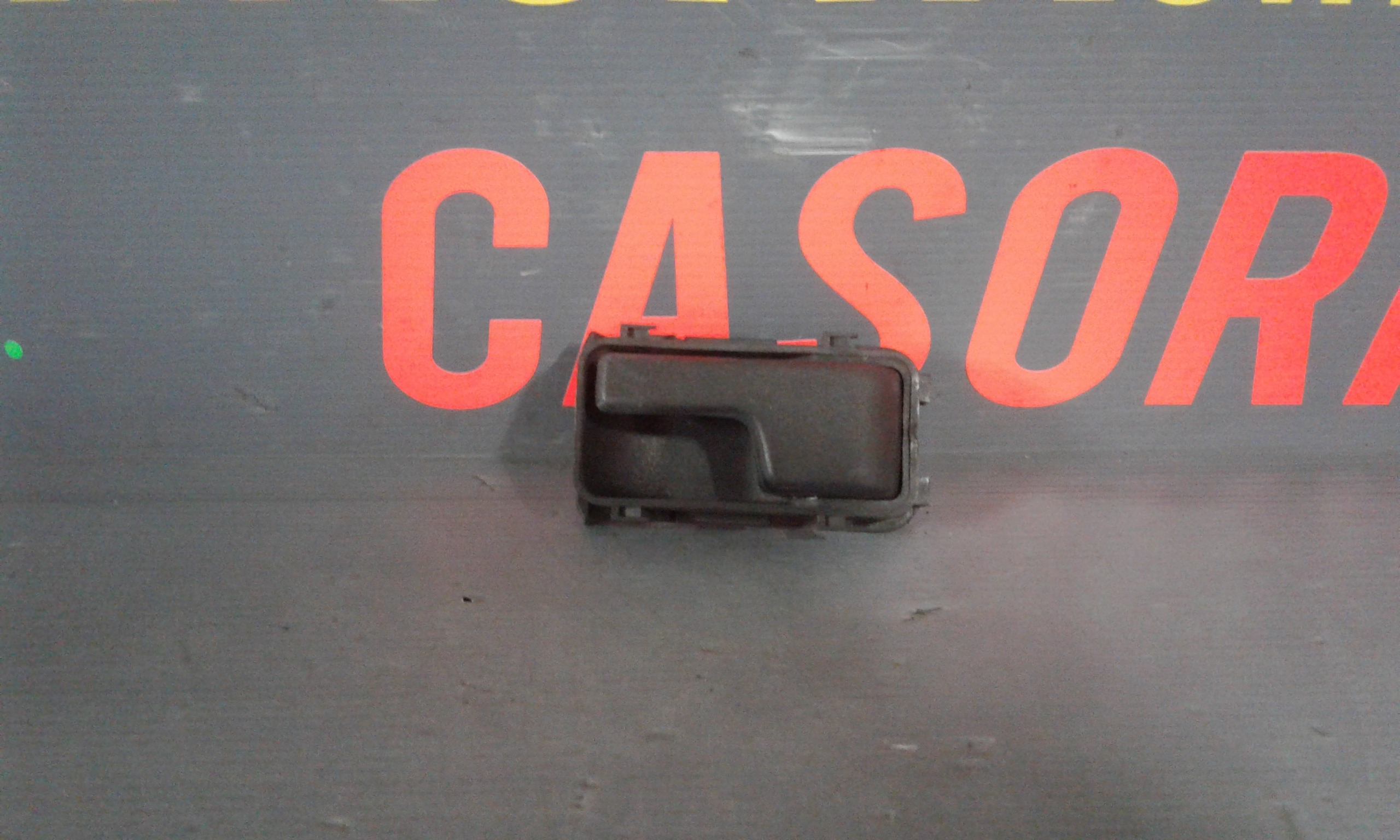 Maniglia Int. Apertura Porta Ant. Sinistro Usato