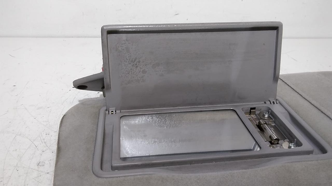 Aletta Parasole Parabrezza Sinistro 7620A269HA Usato