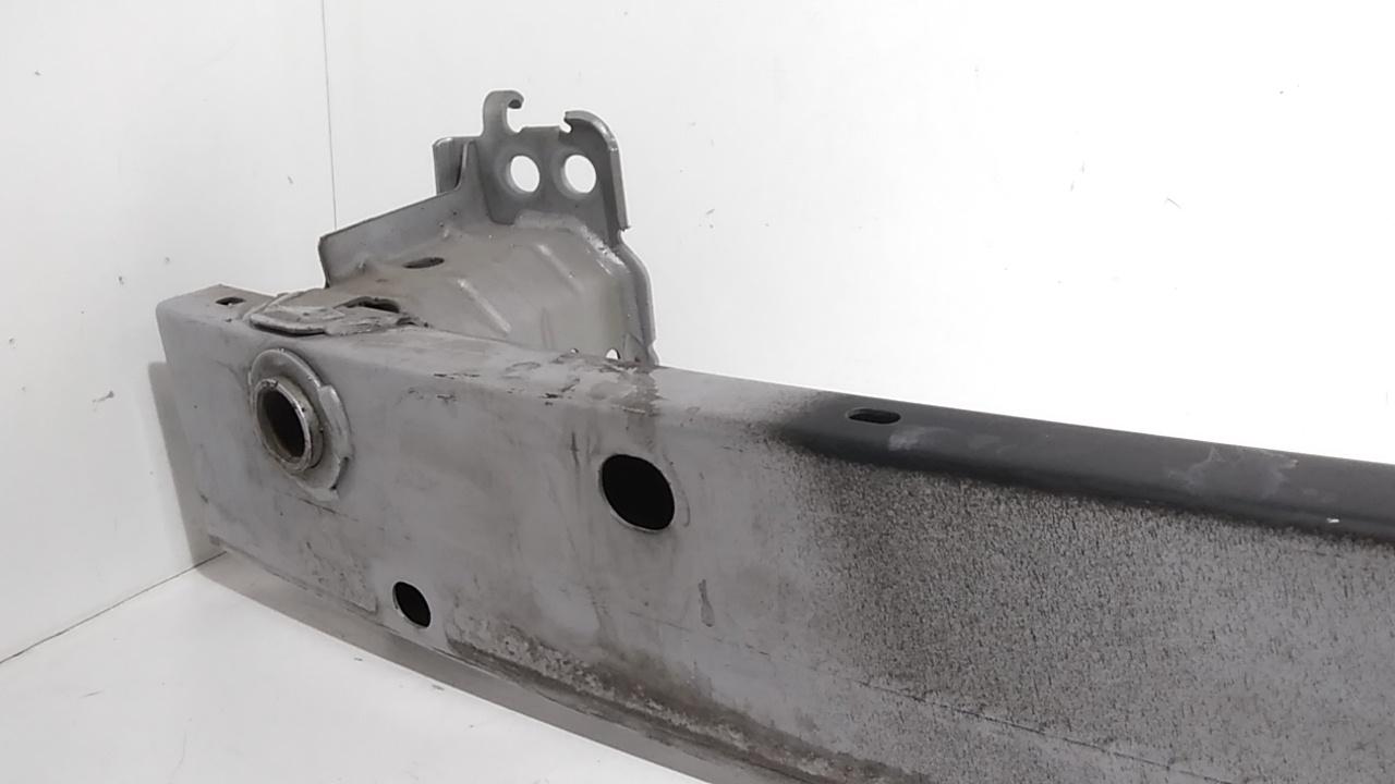 Rinforzo Paraurti Ant. Usato