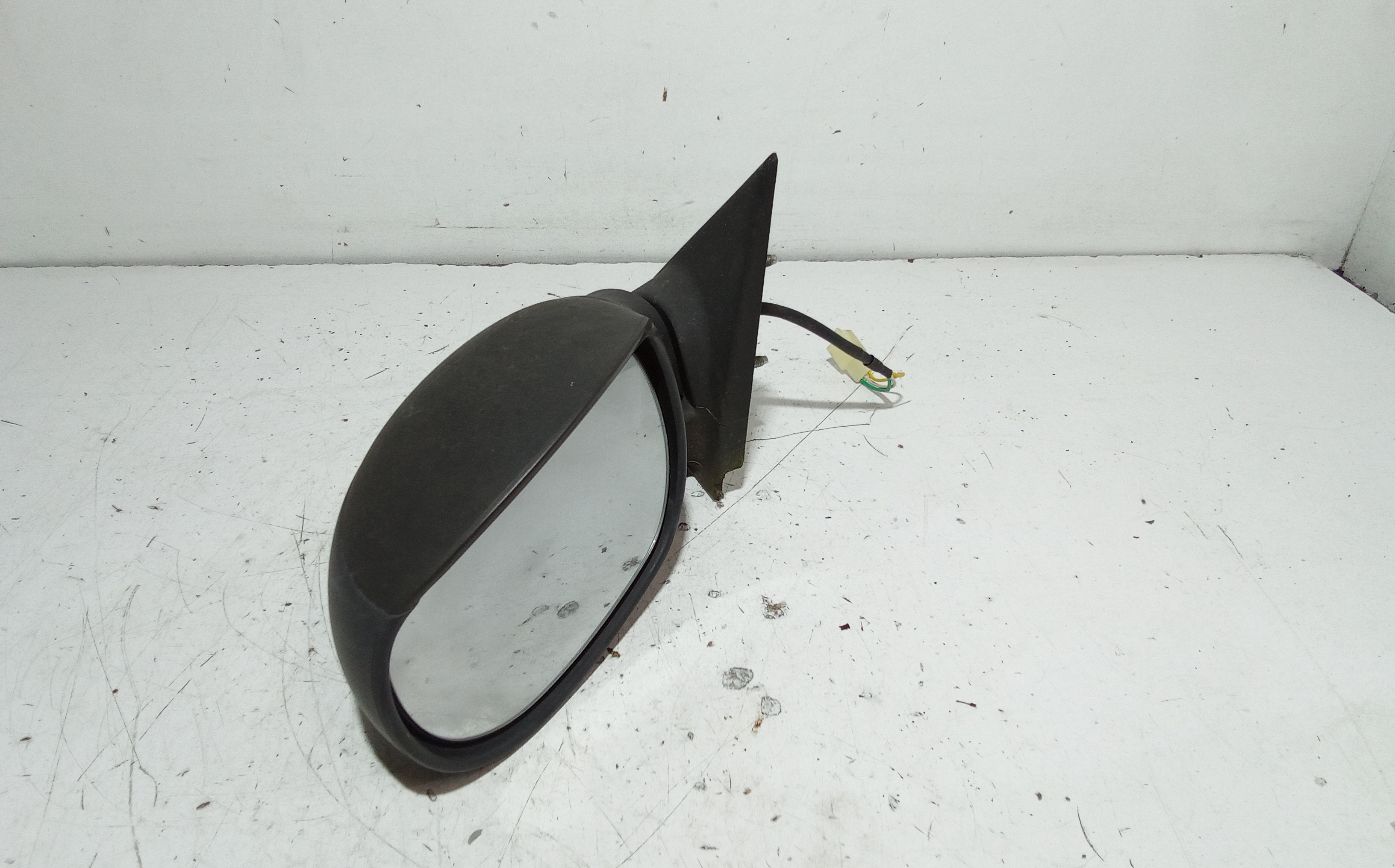 Retrovisore Est. Sinistro 8149FG Usato