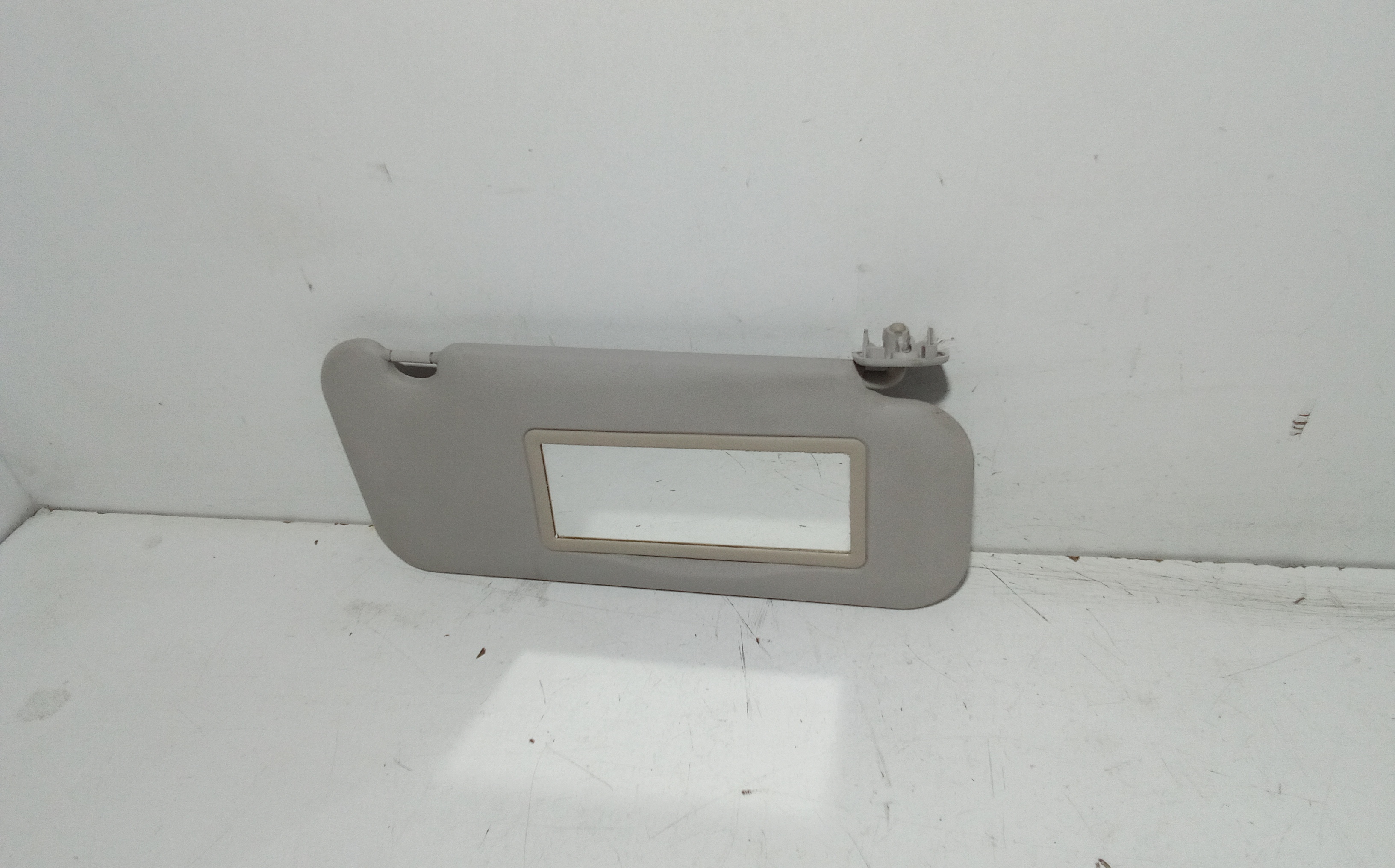 Aletta Parasole Parabrezza Destro Usato