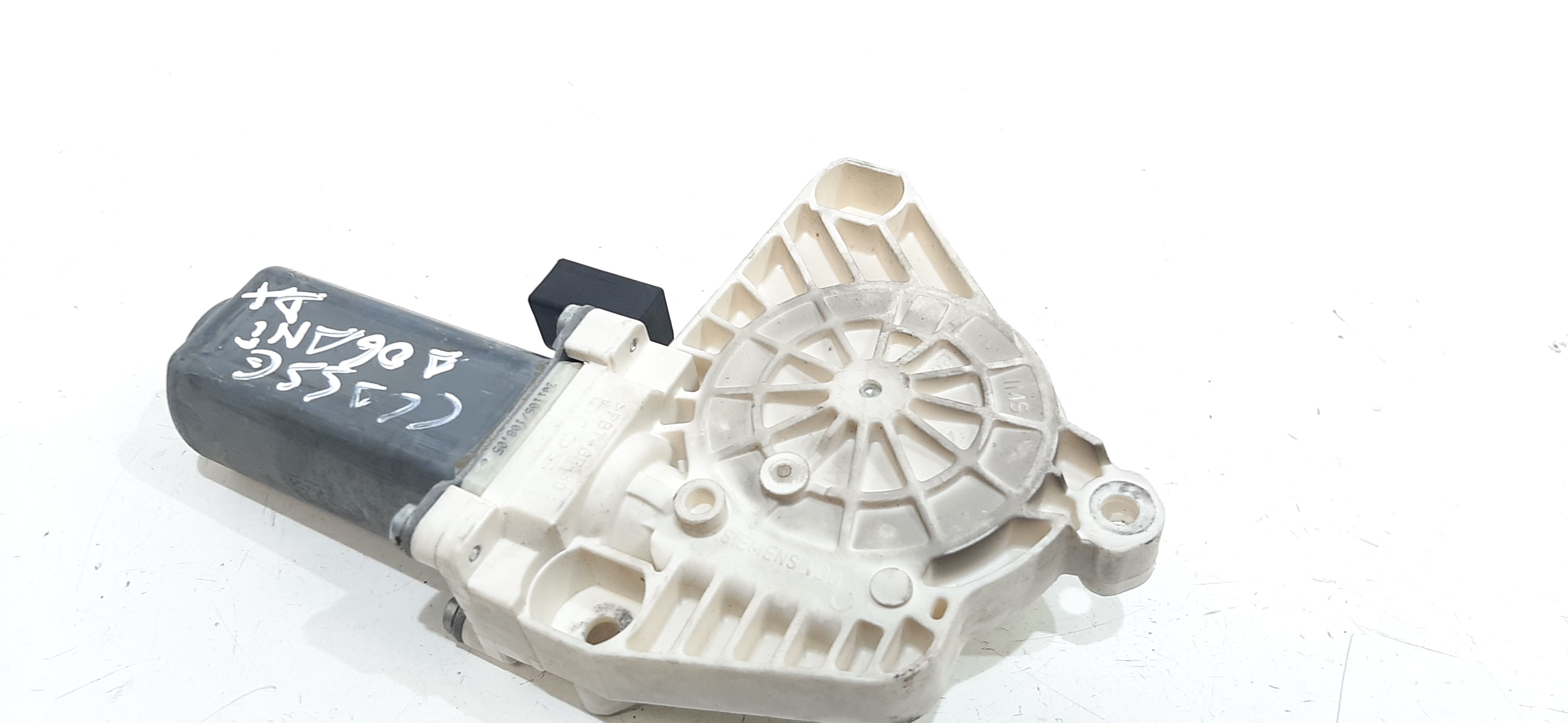 Motorino Alzacristallo Porta Ant. Destro A1698204242 Usato