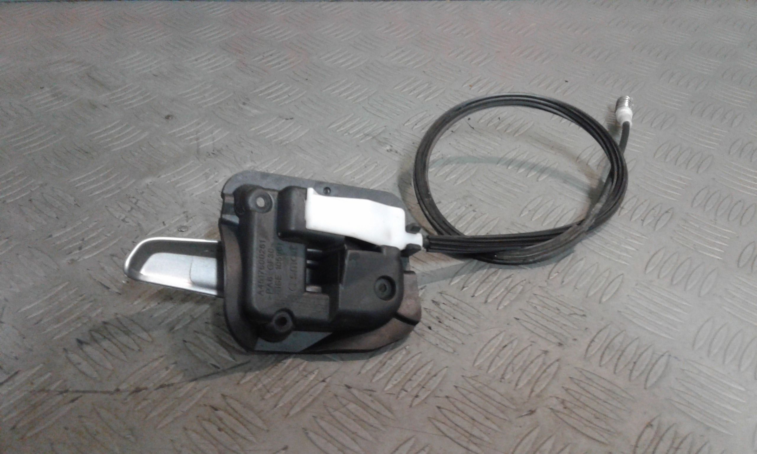 Maniglia Int. Apertura Porta Ant. Destro Usato