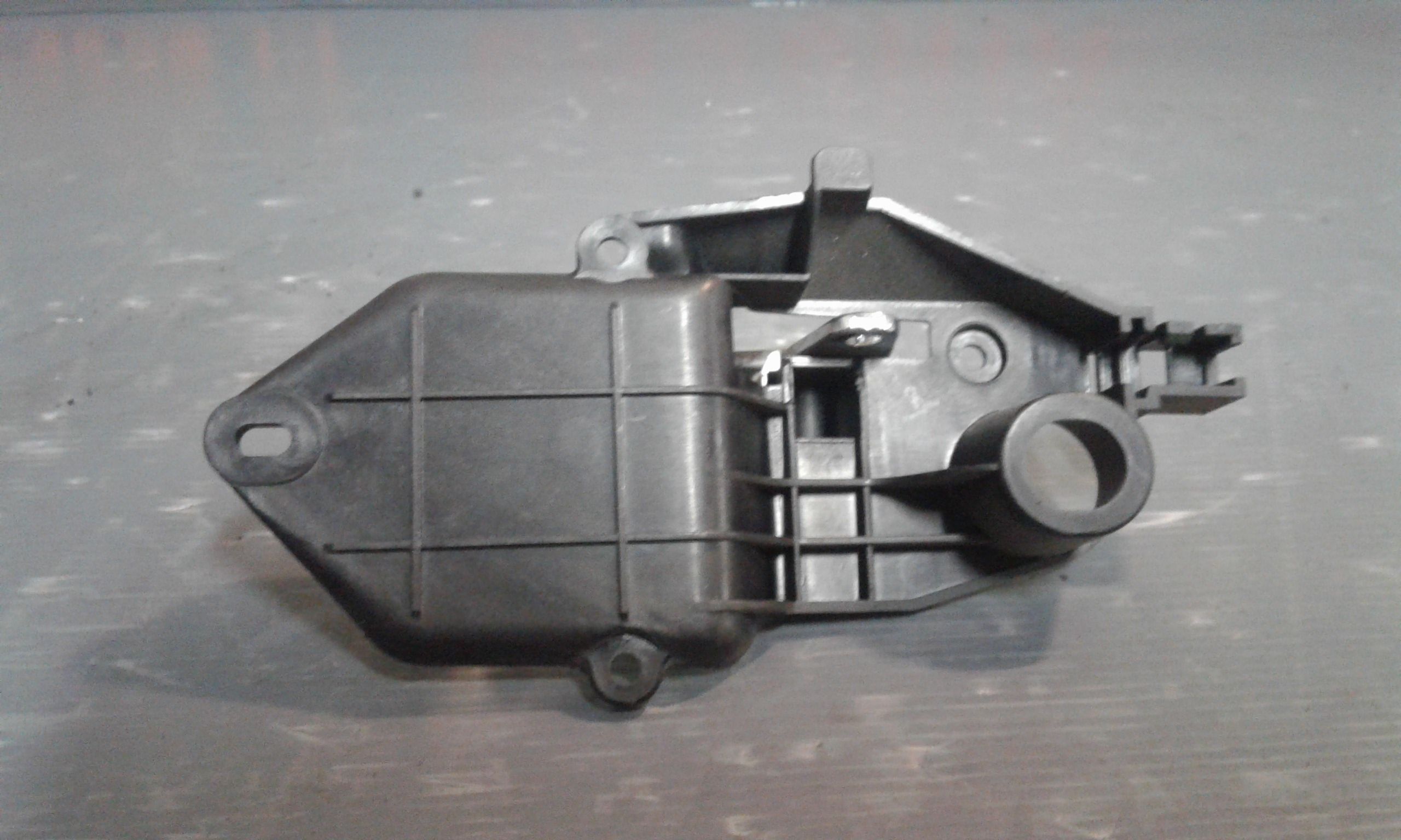 Maniglia Int. Apertura Porta Ant. Destro Usato