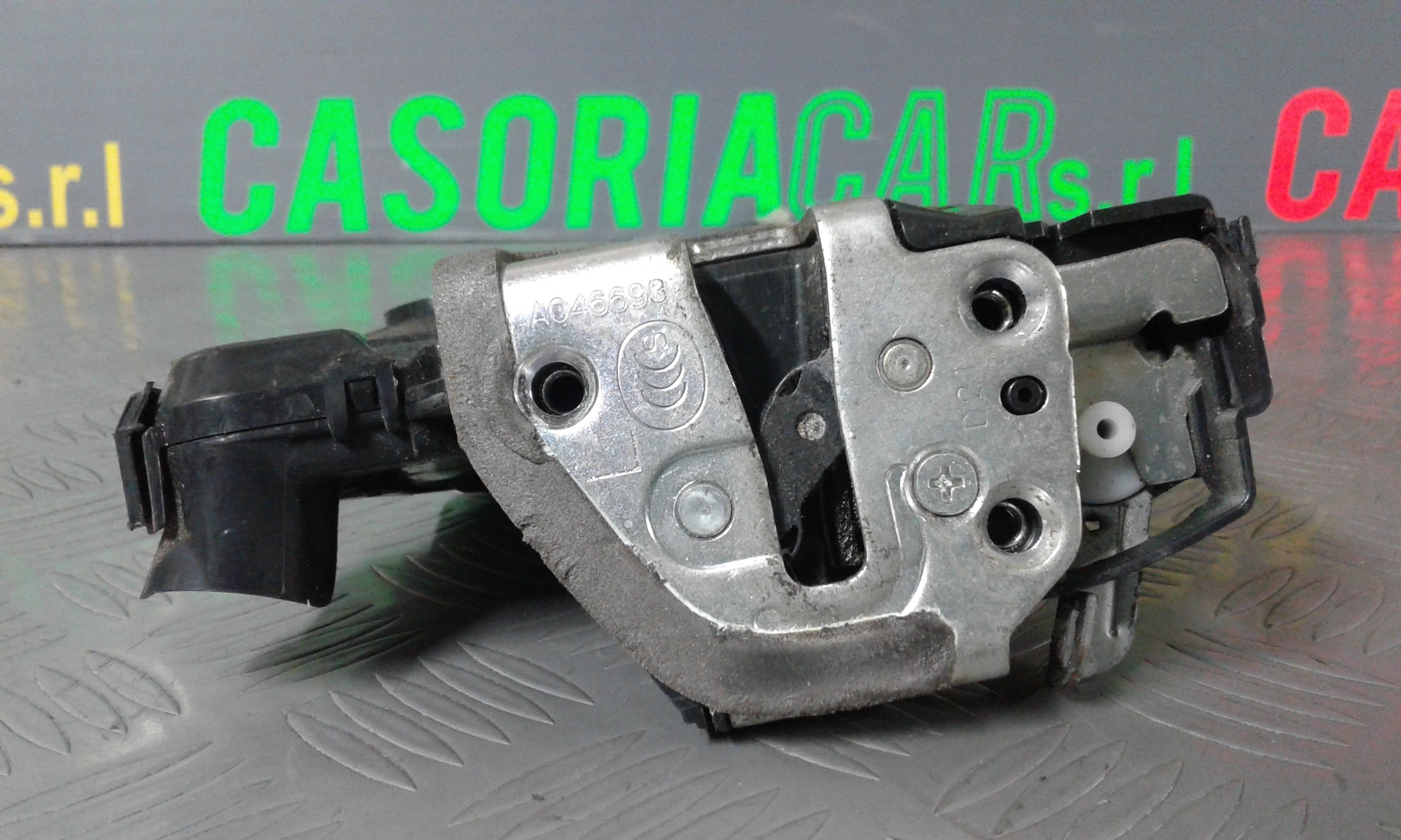 Serratura Porta Ant. Sinistro 6904042241 Usato