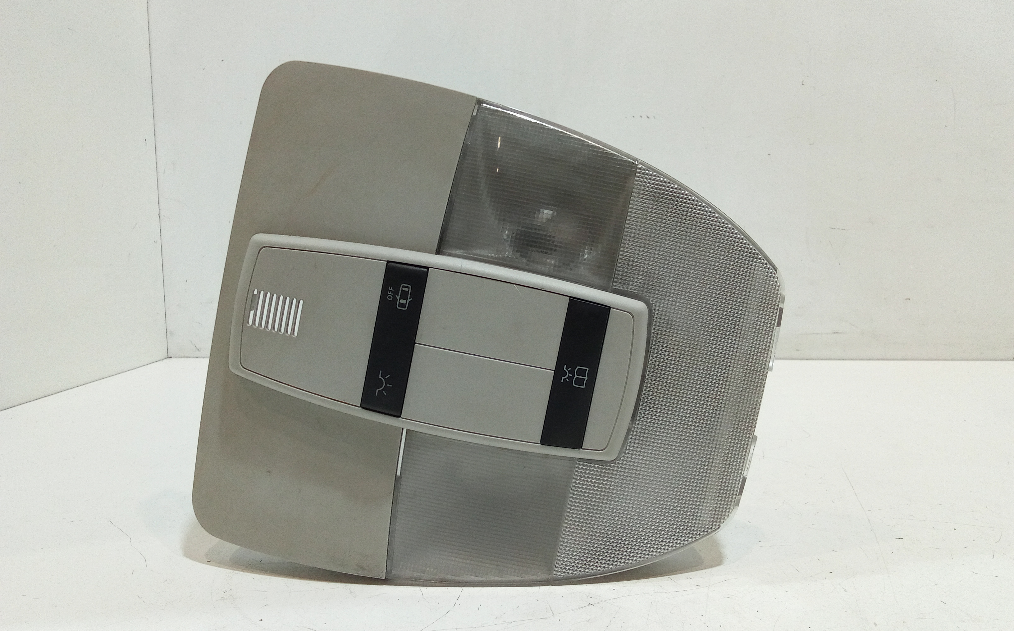 Luce Cortesia Ant. Tetto A16982000017H52 Usato