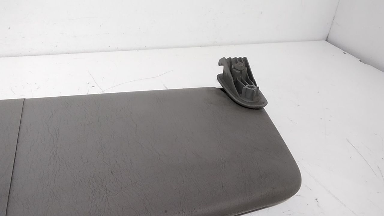 Aletta Parasole Parabrezza Destro 93198047 Usato