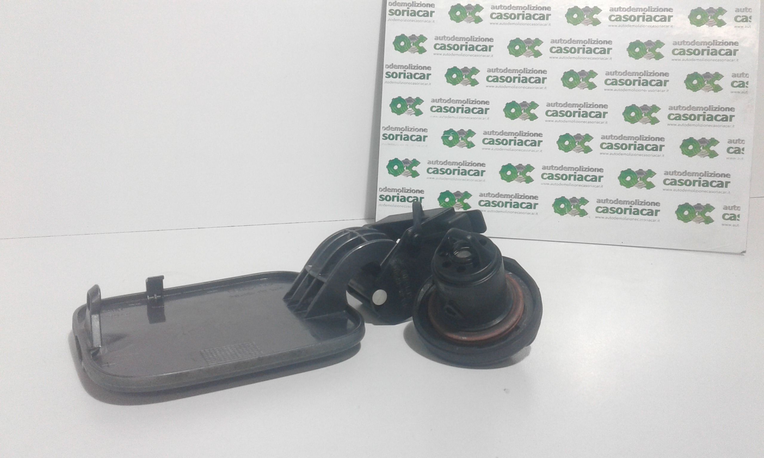 Sportello Carburante 735367302 Usato