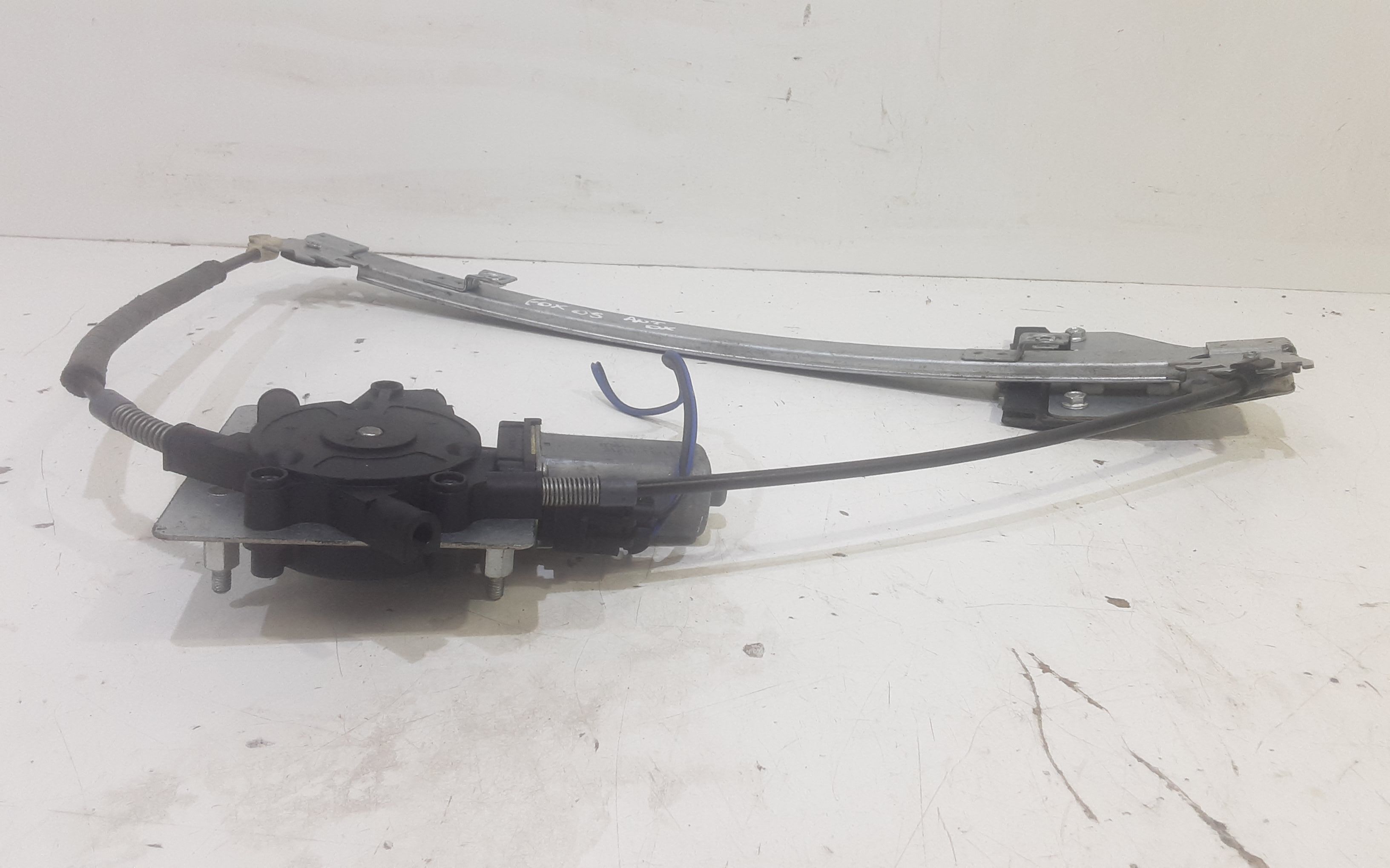 Alzacristallo Porta Ant. Destro 5Z3837502E Usato