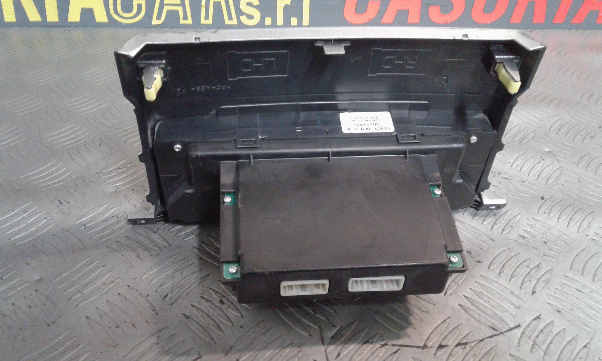 Blocco Comando Climatizzazione 559000F011 Usato