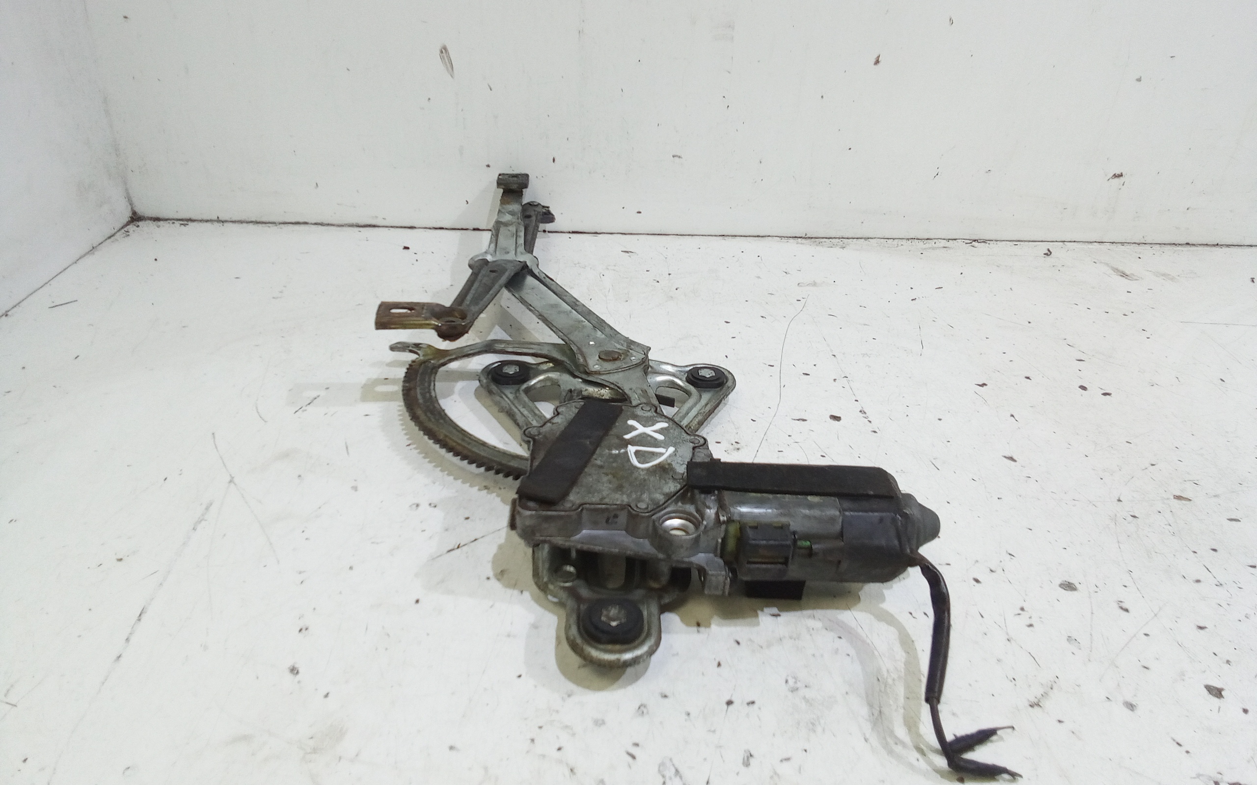 Alzacristallo Porta Ant. Destro Usato