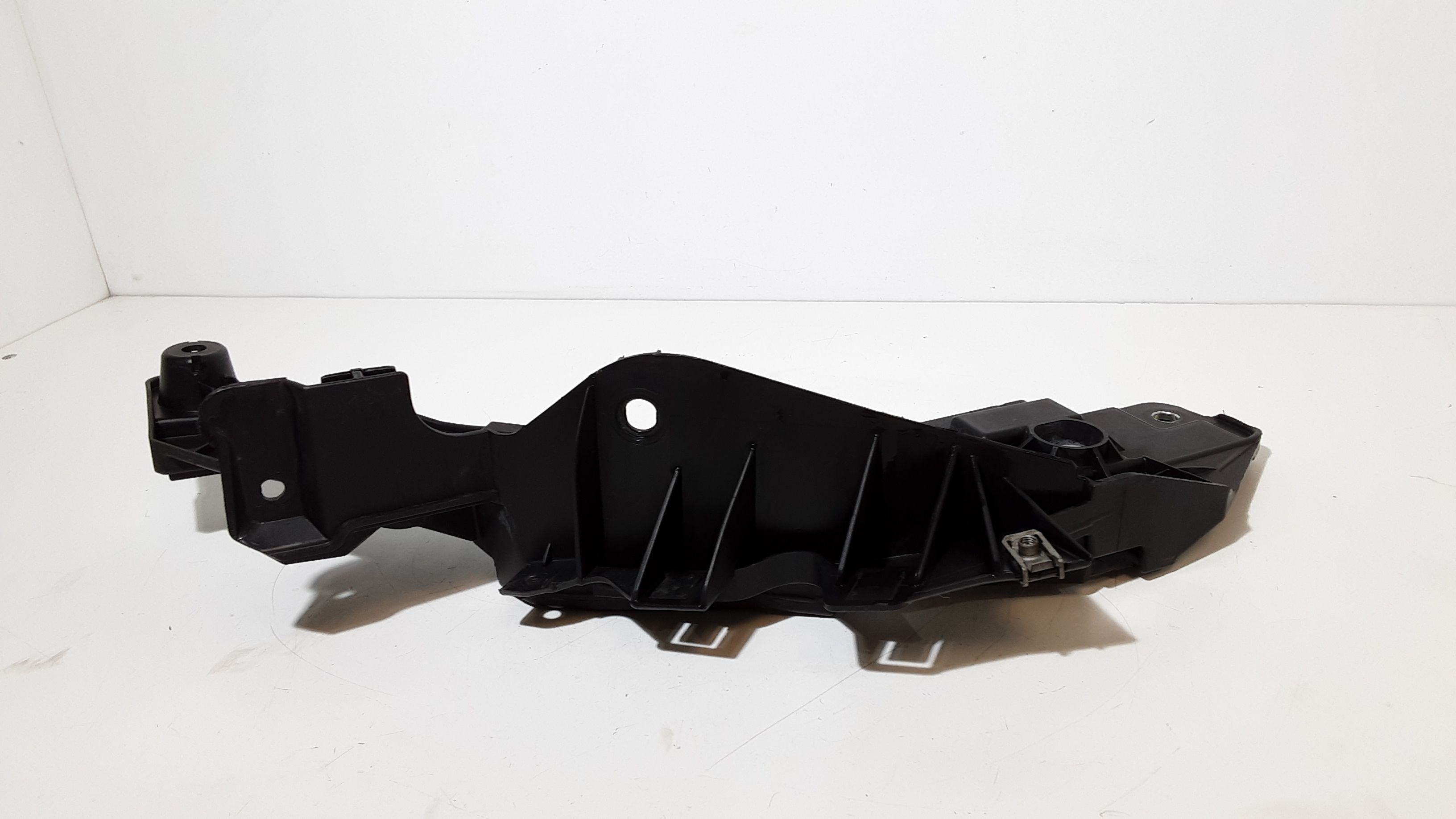 Supporto Paraurti Ant. Usato