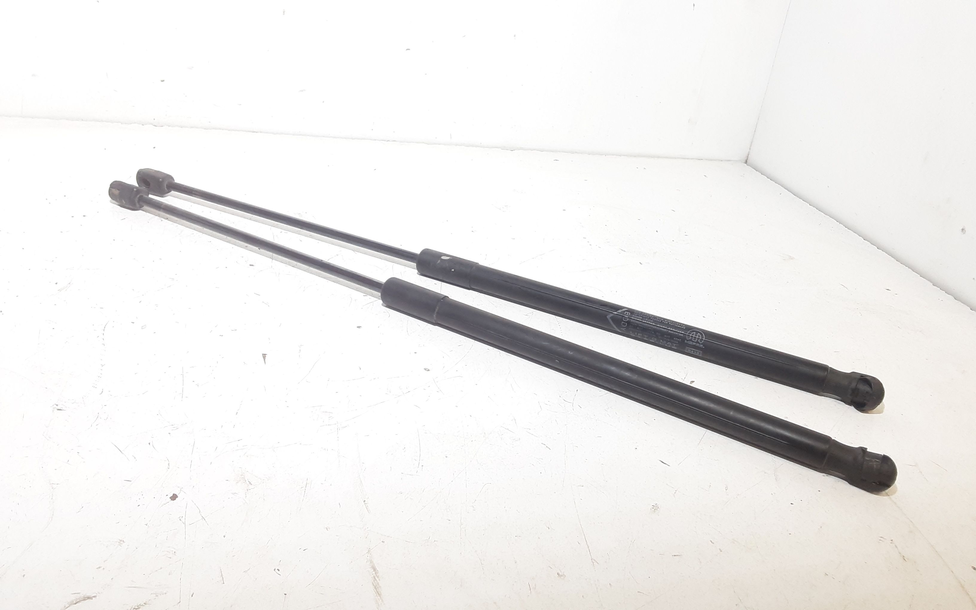 Cerniera Cofano Post. Destro Usato