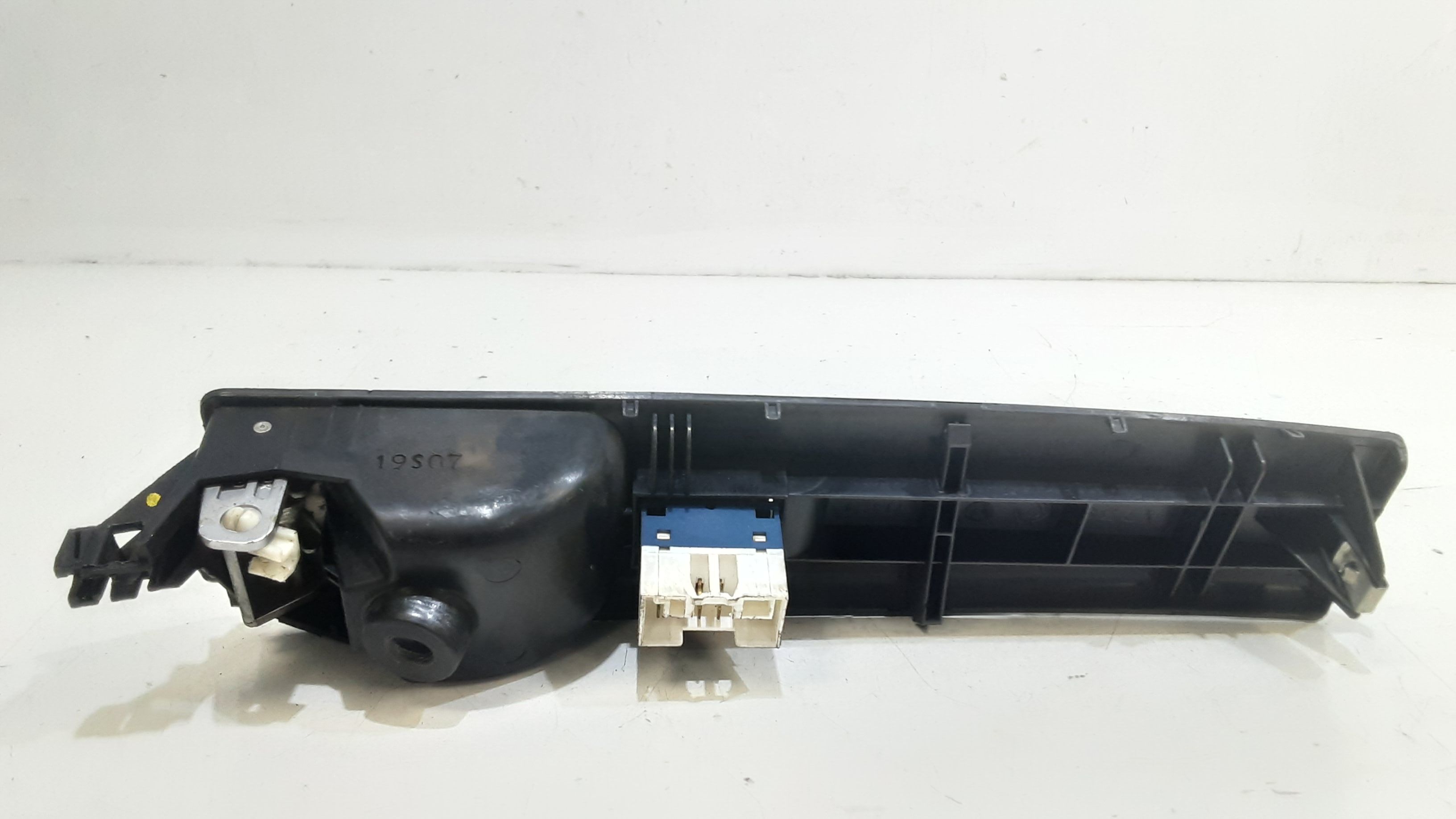 Interruttore Alzacristalli Porta Ant. Destro Usato