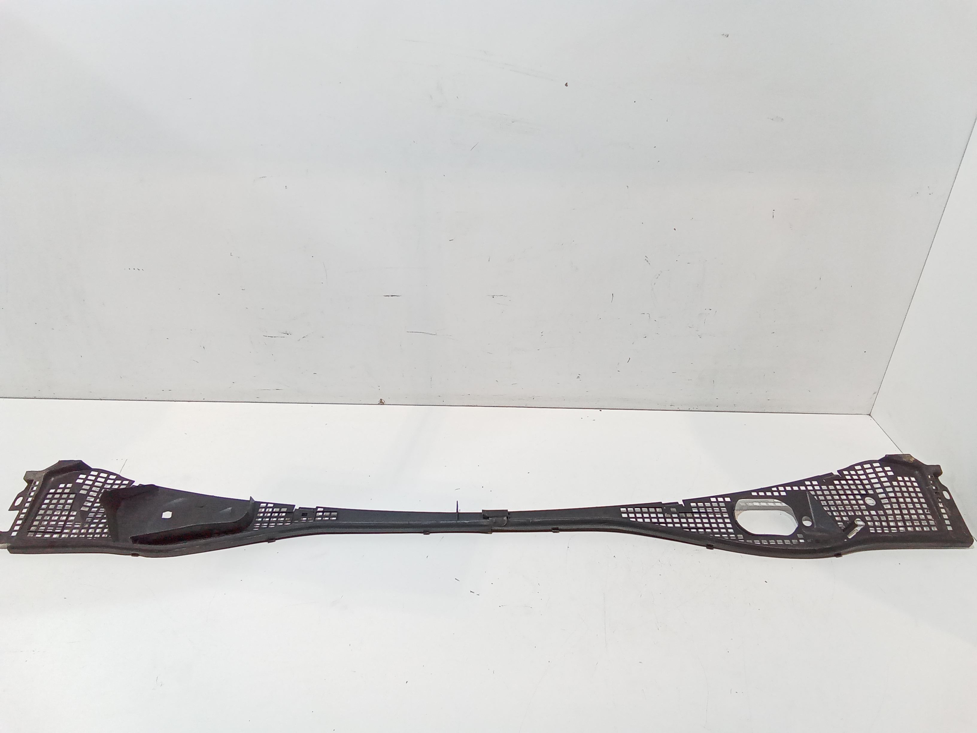 Grondina Sottoparabrezza, Griglia Sottoparabrezza Usato