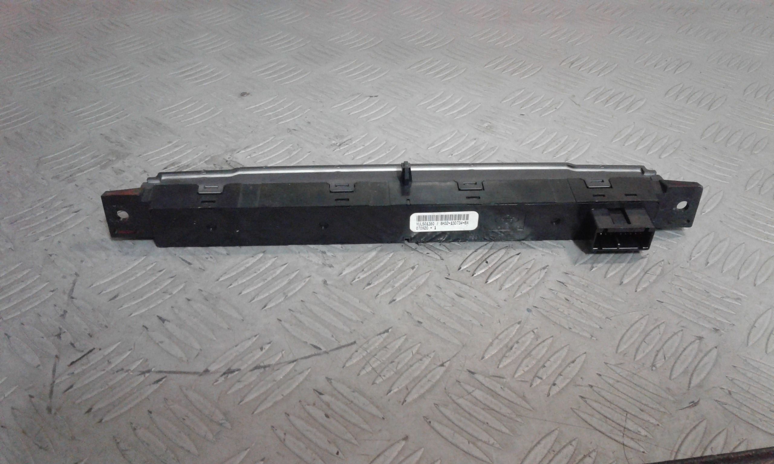 Blocco Comandi Multifunzioni YUL501350 Usato