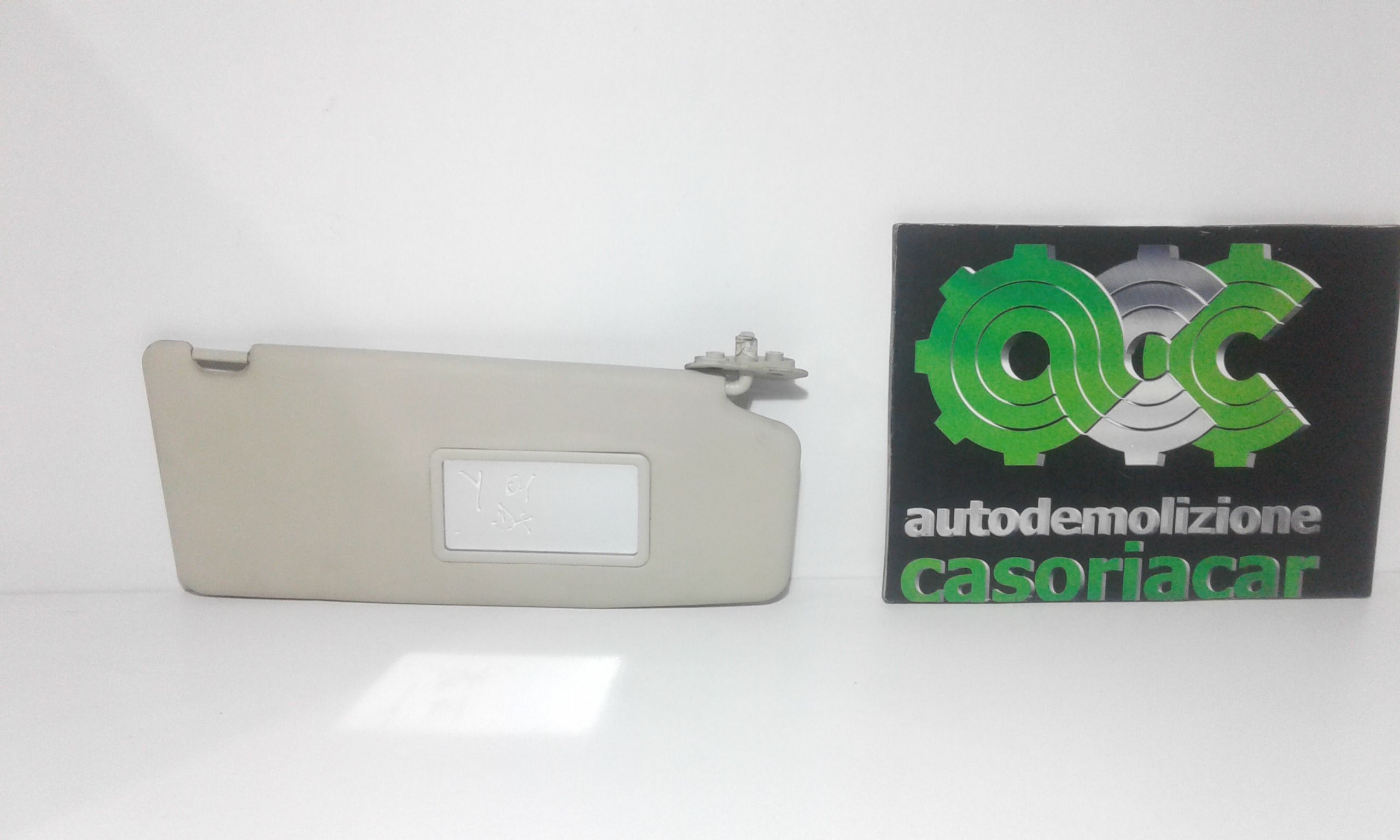 Aletta Parasole Parabrezza Destro 735295147 Usato