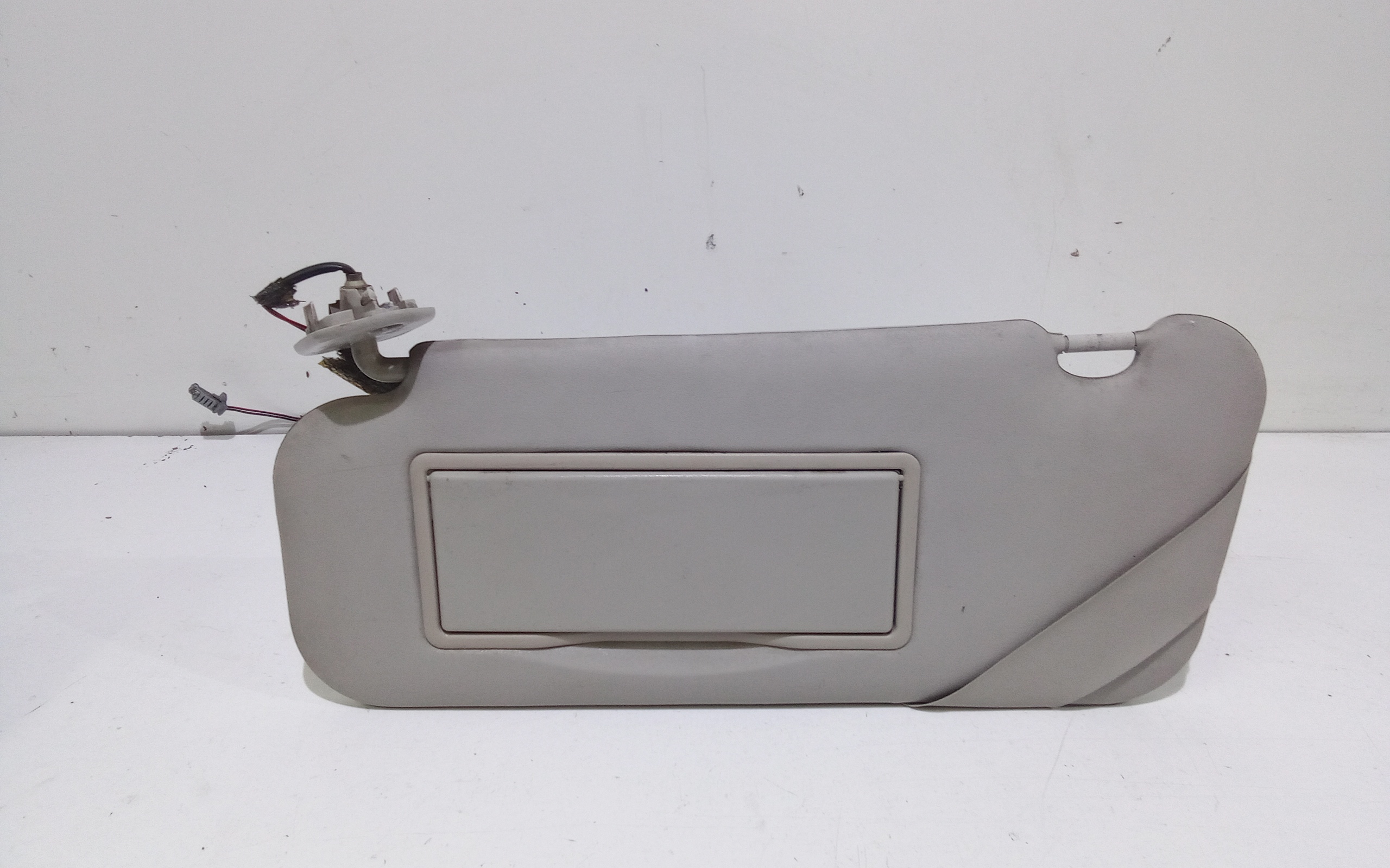 Aletta Parasole Parabrezza Sinistro Usato