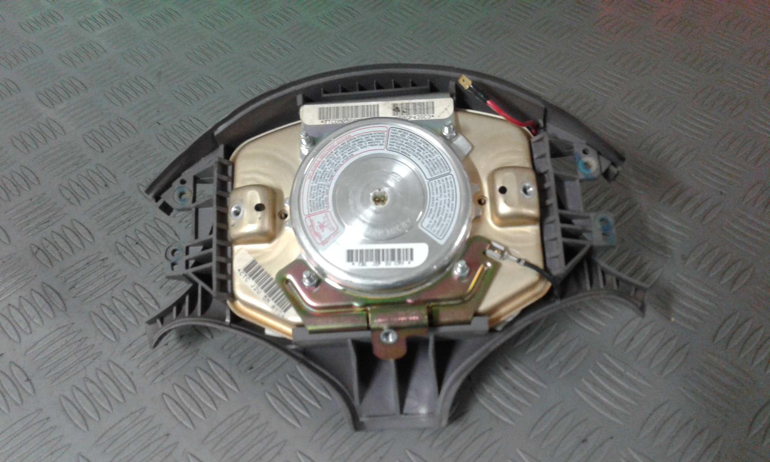 Dispositivo Airbag Lato Guida K0GP43SK5 Usato