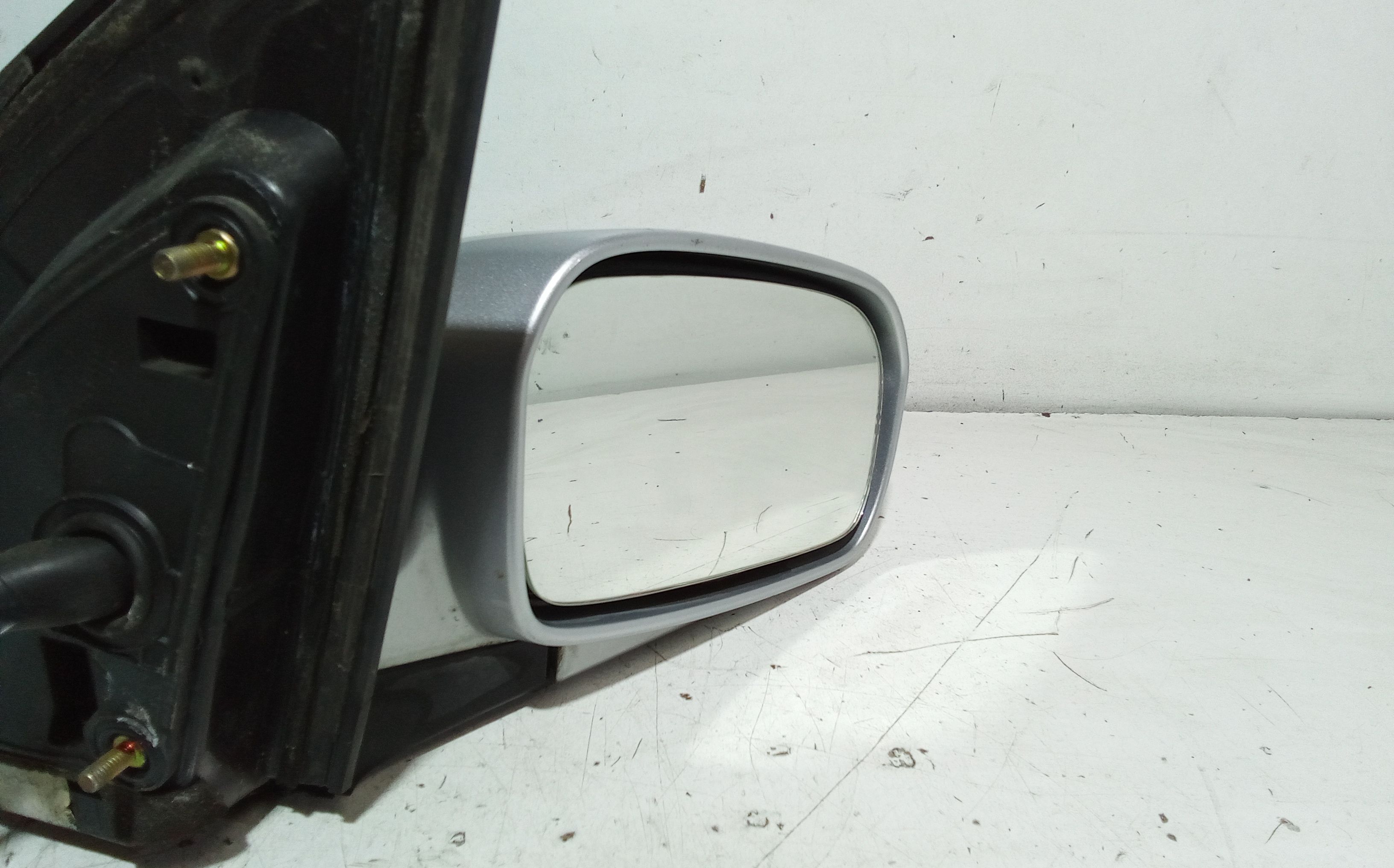 Retrovisore Est. Destro Usato