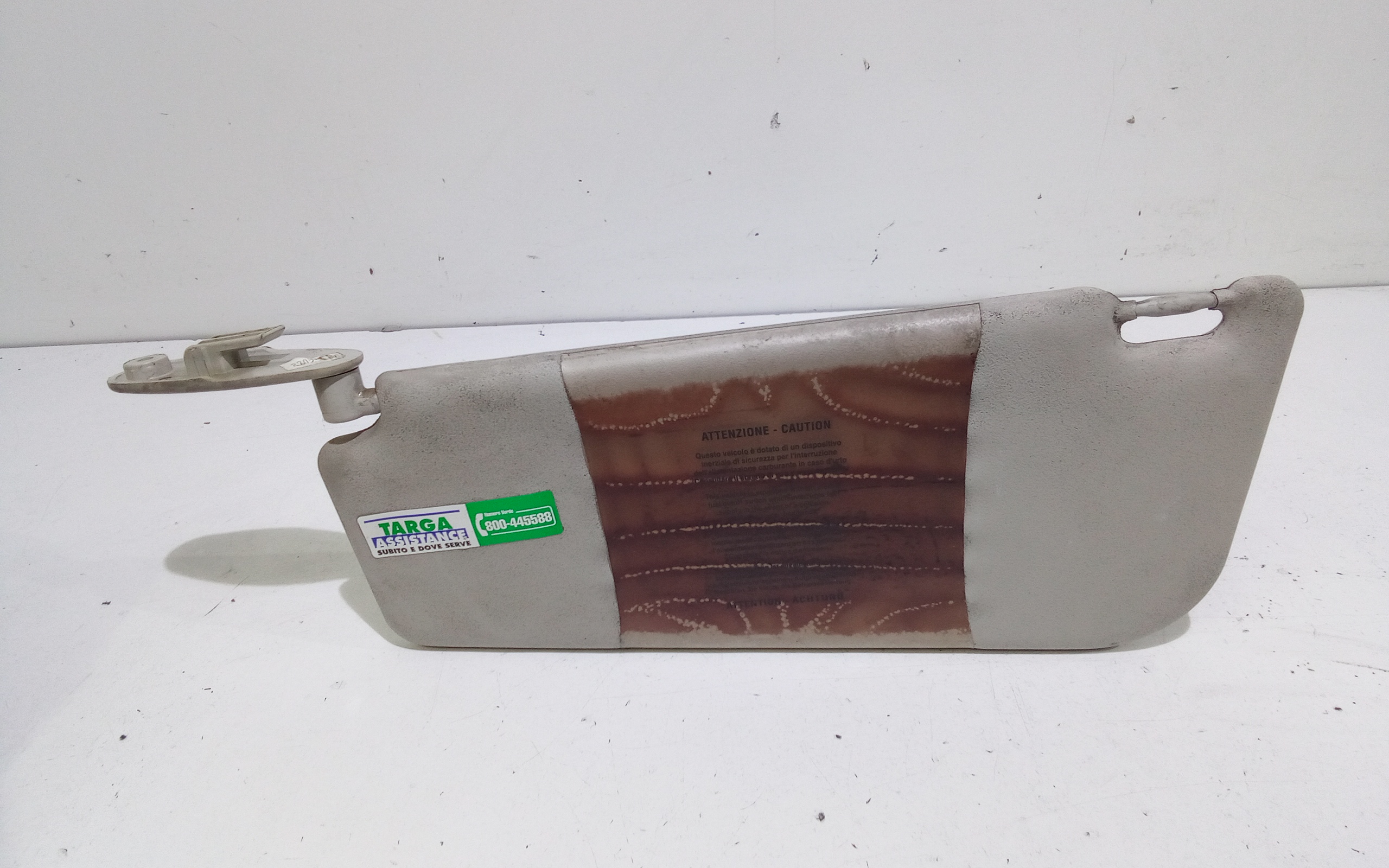 Aletta Parasole Parabrezza Destro 735338206 Usato