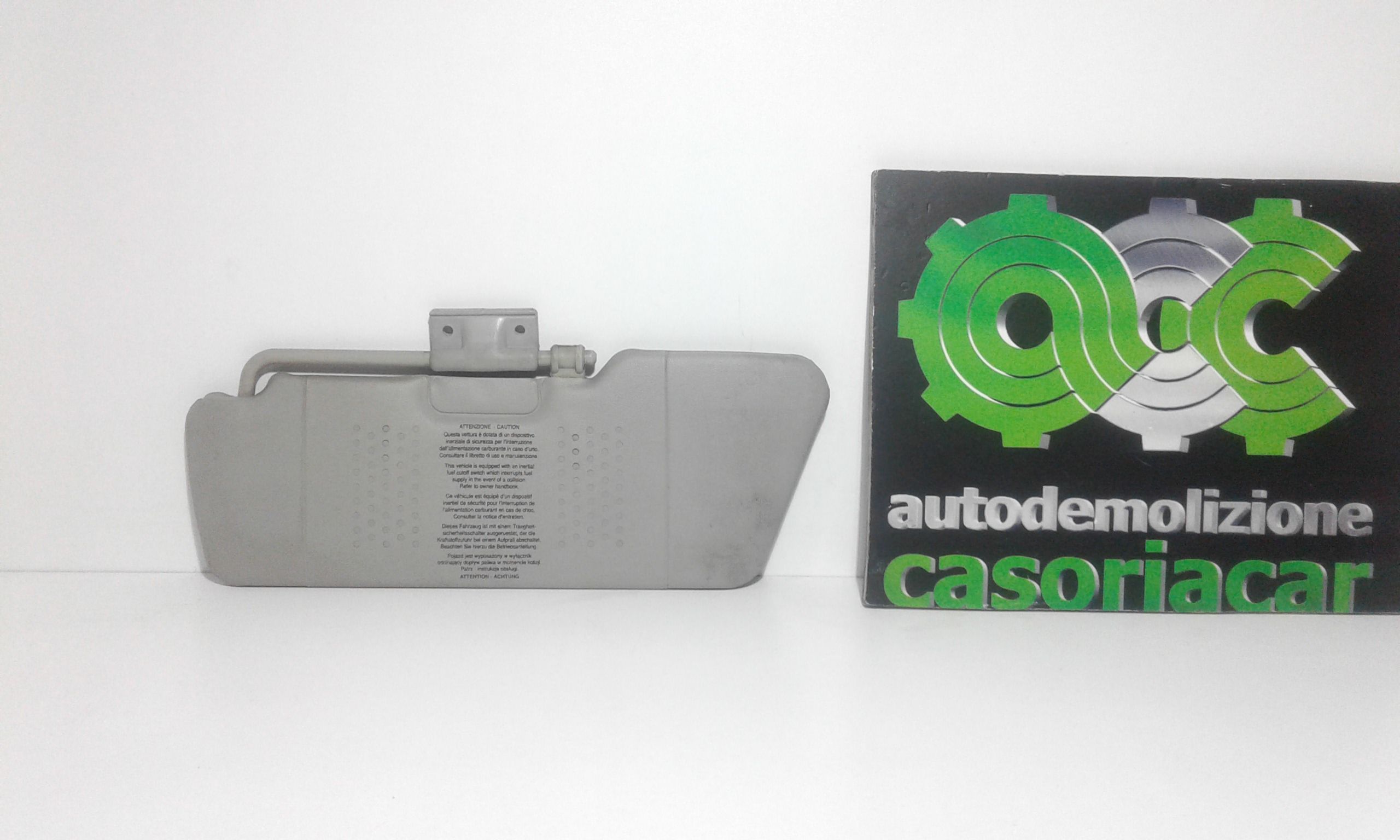 Aletta Parasole Parabrezza Sinistro 735244330 Usato