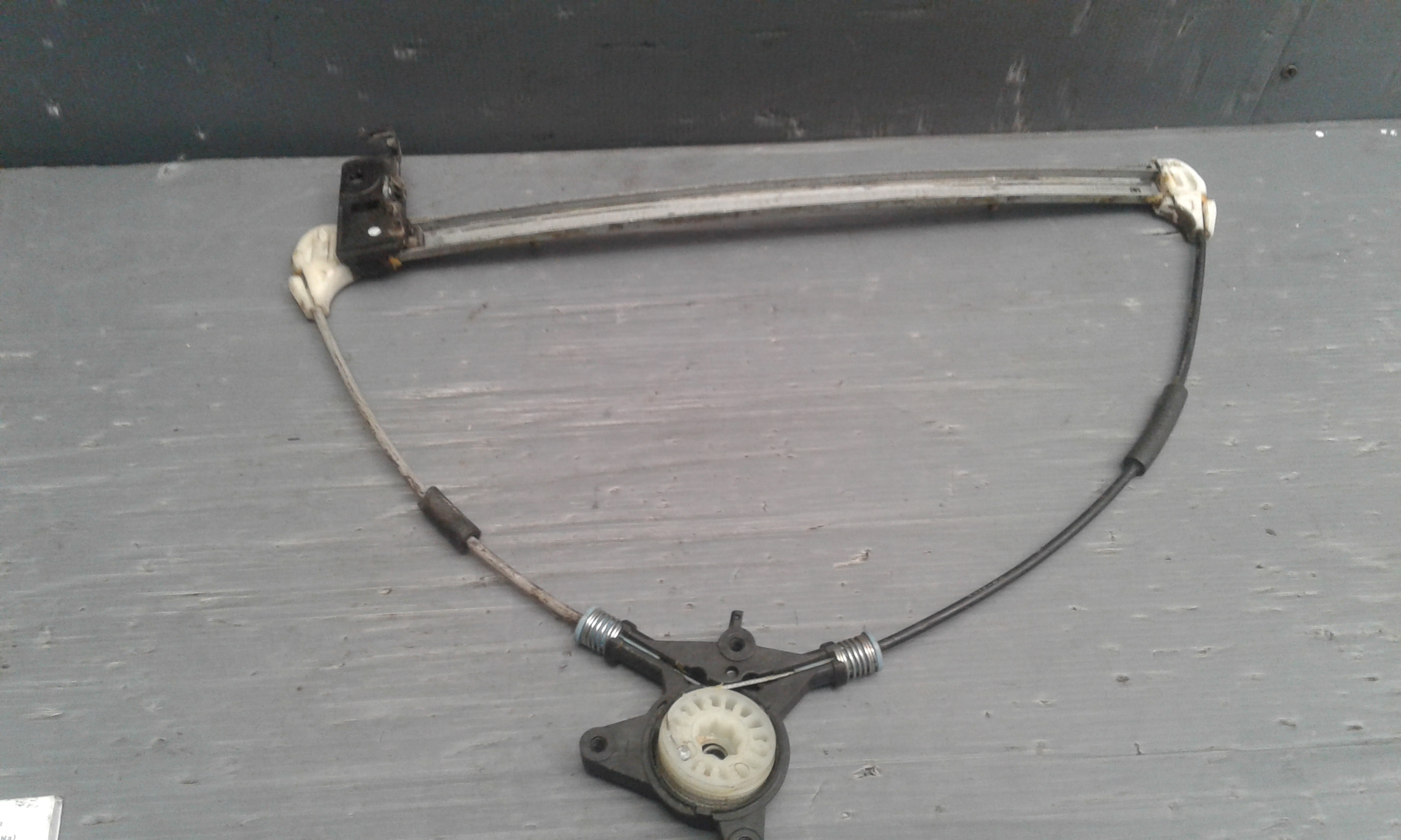 Alzacristallo Porta Post. Sinistro GJ6E73560E Usato