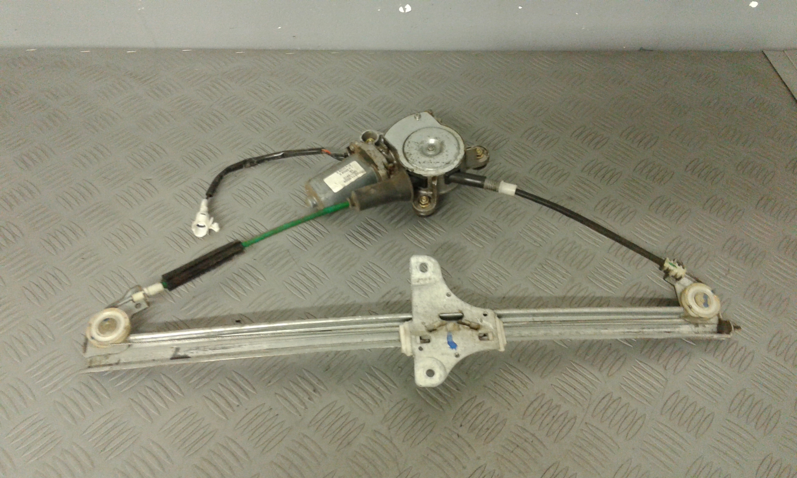 Alzacristallo Porta Ant. Destro 9206363 Usato