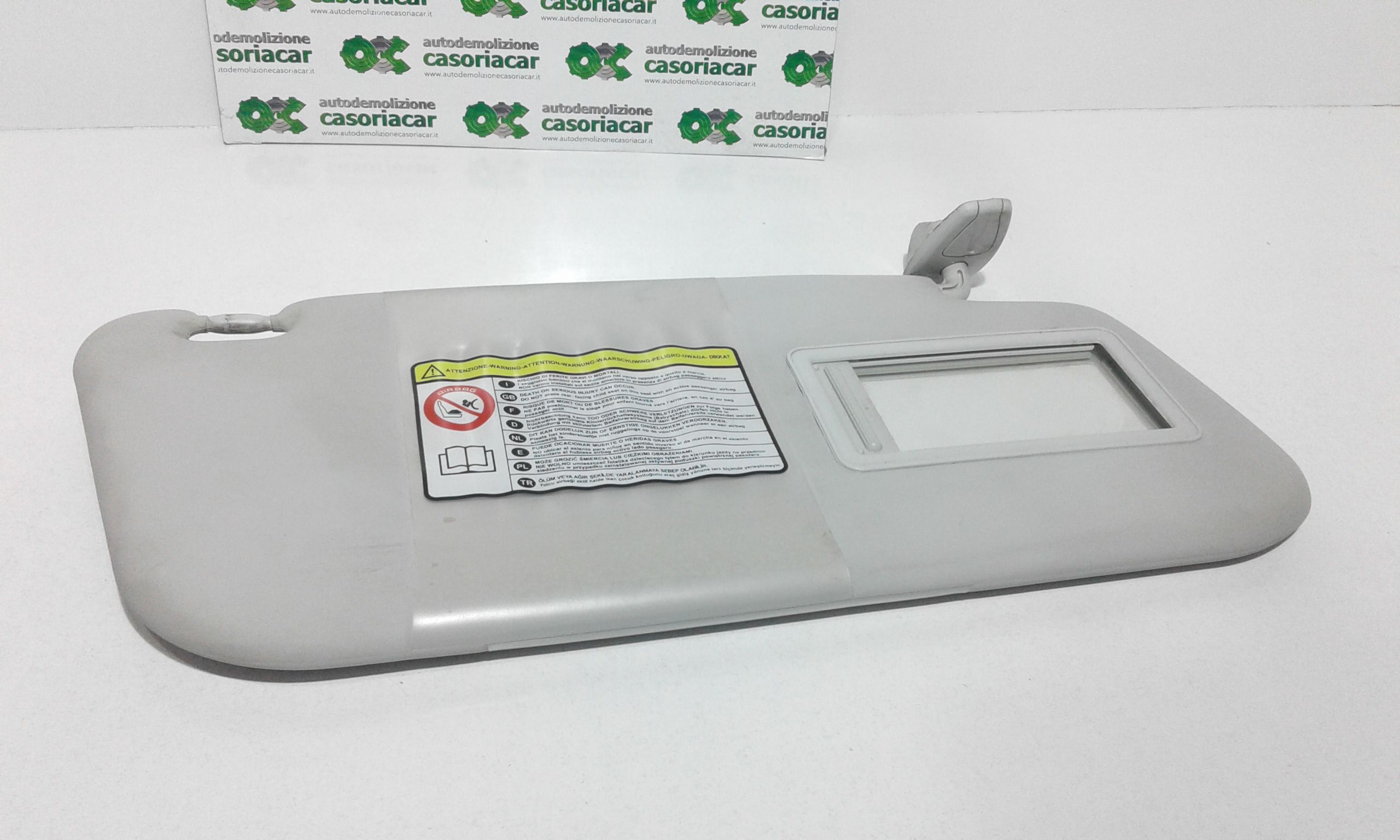 Aletta Parasole Parabrezza Sinistro 735595115 Usato