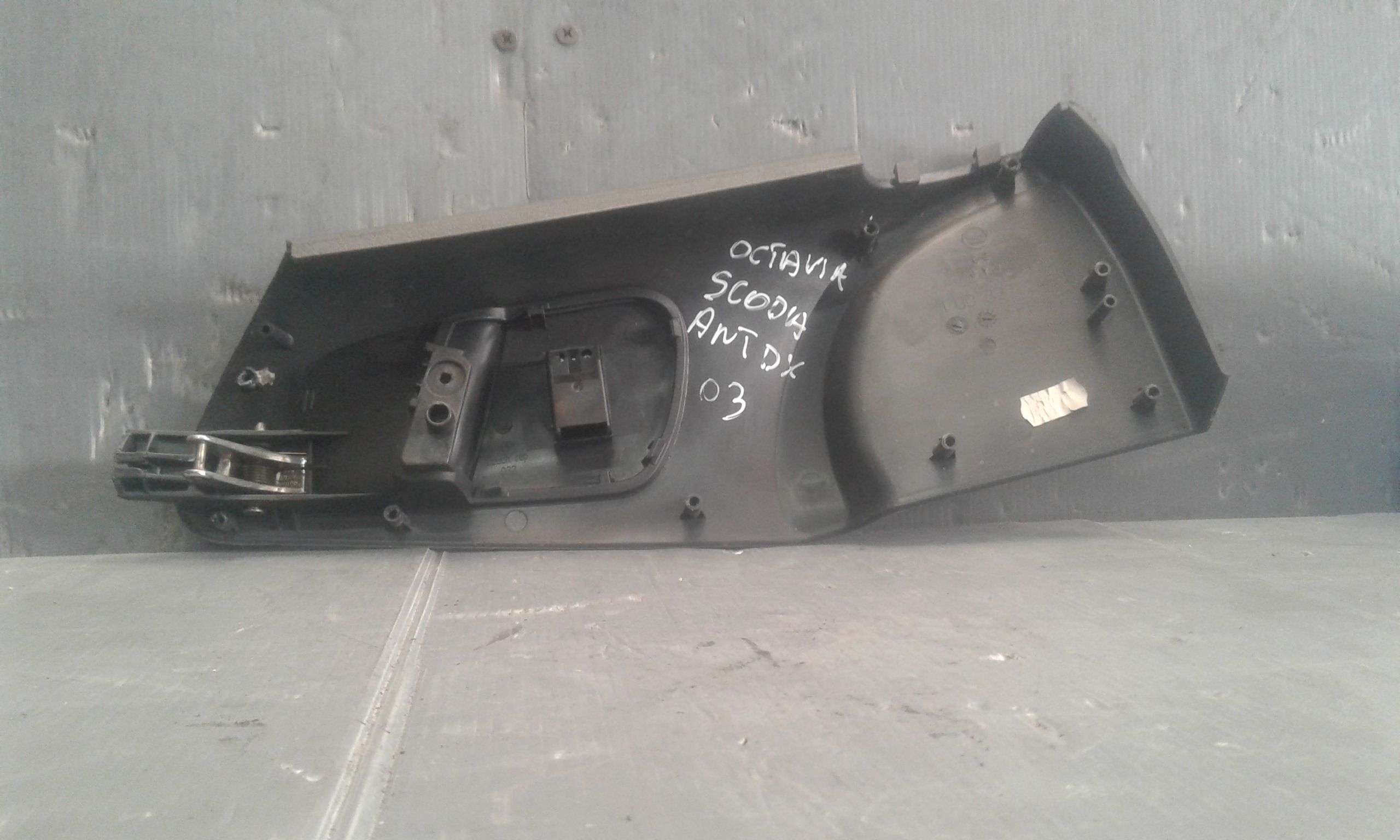 Maniglia Int. Apertura Porta Ant. Destro Usato