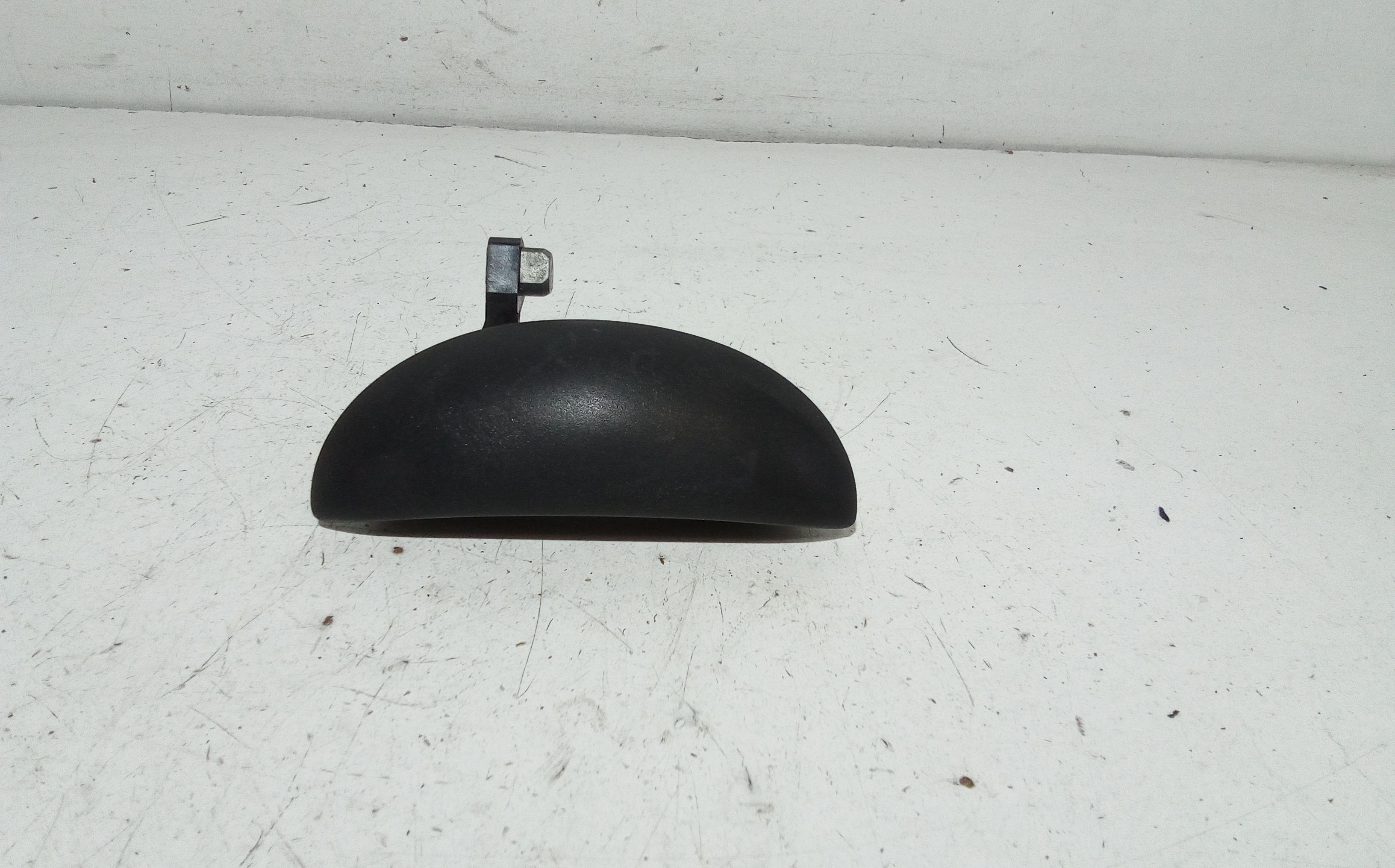 Maniglia Porta Post. Destro 692300H011 Usato