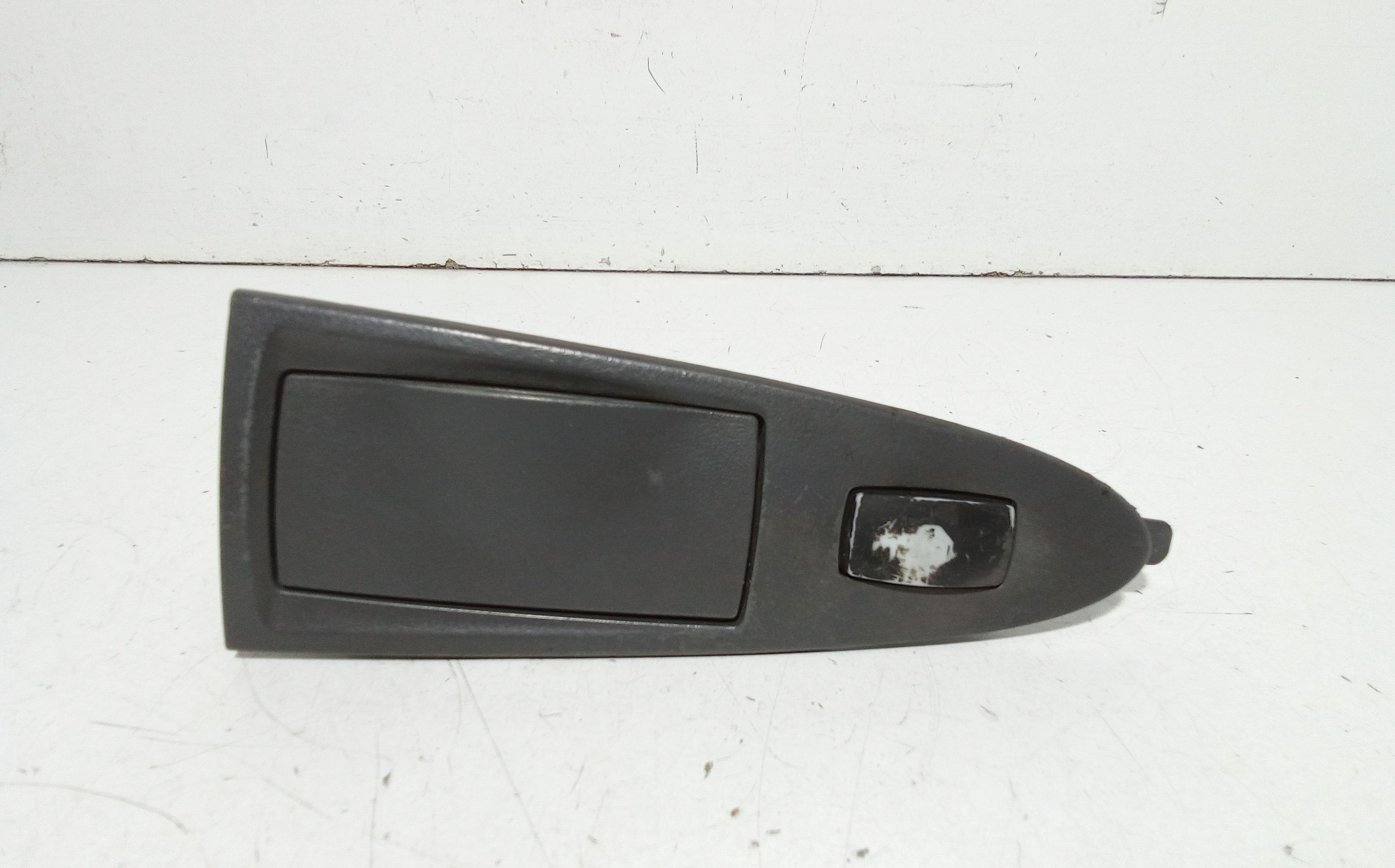 Interruttore Alzacristalli Porta Ant. Destro Usato