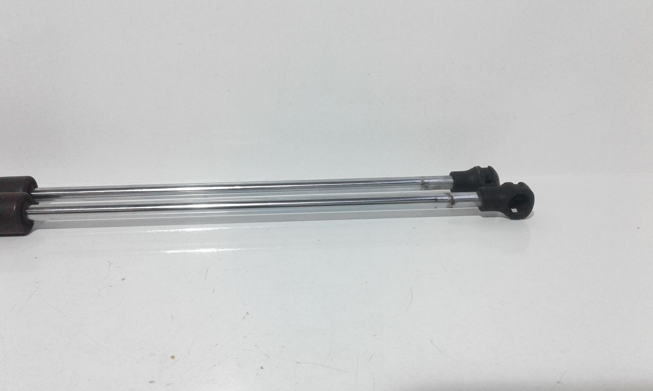 Cerniera Cofano Post. Destro Usato