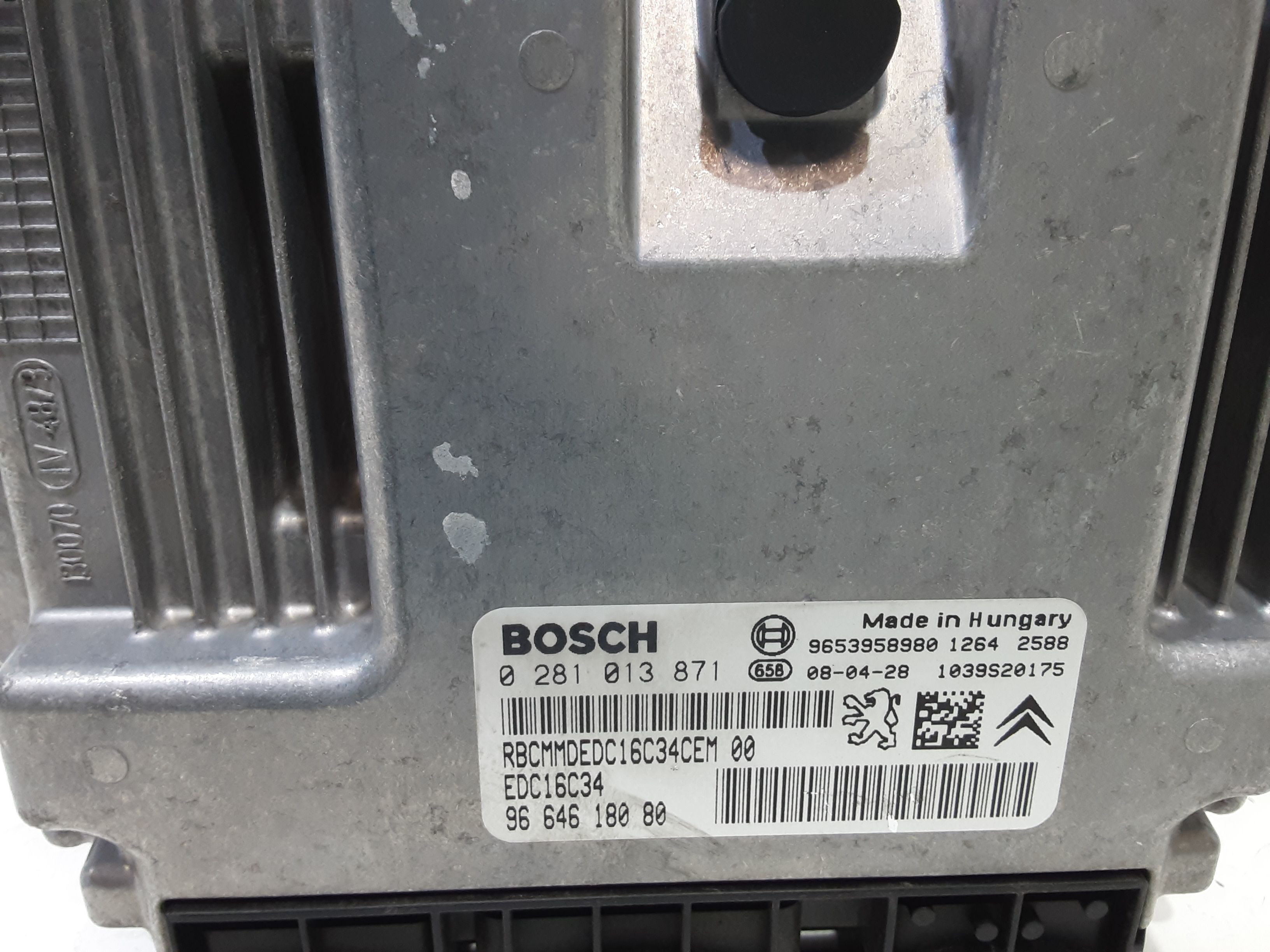 Centralina Iniezione 1613644980 Usato