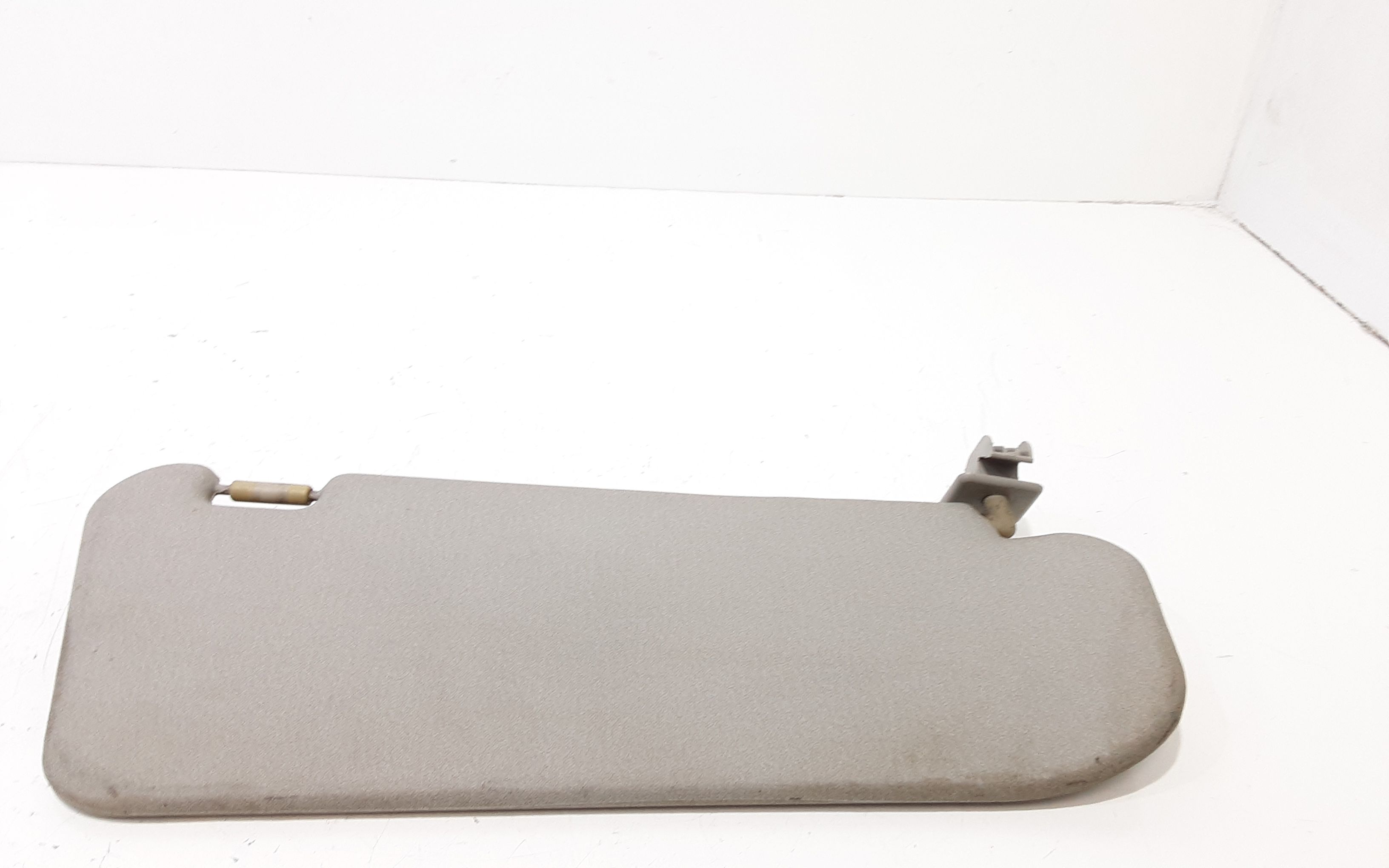 Aletta Parasole Parabrezza Sinistro 96537730 Usato