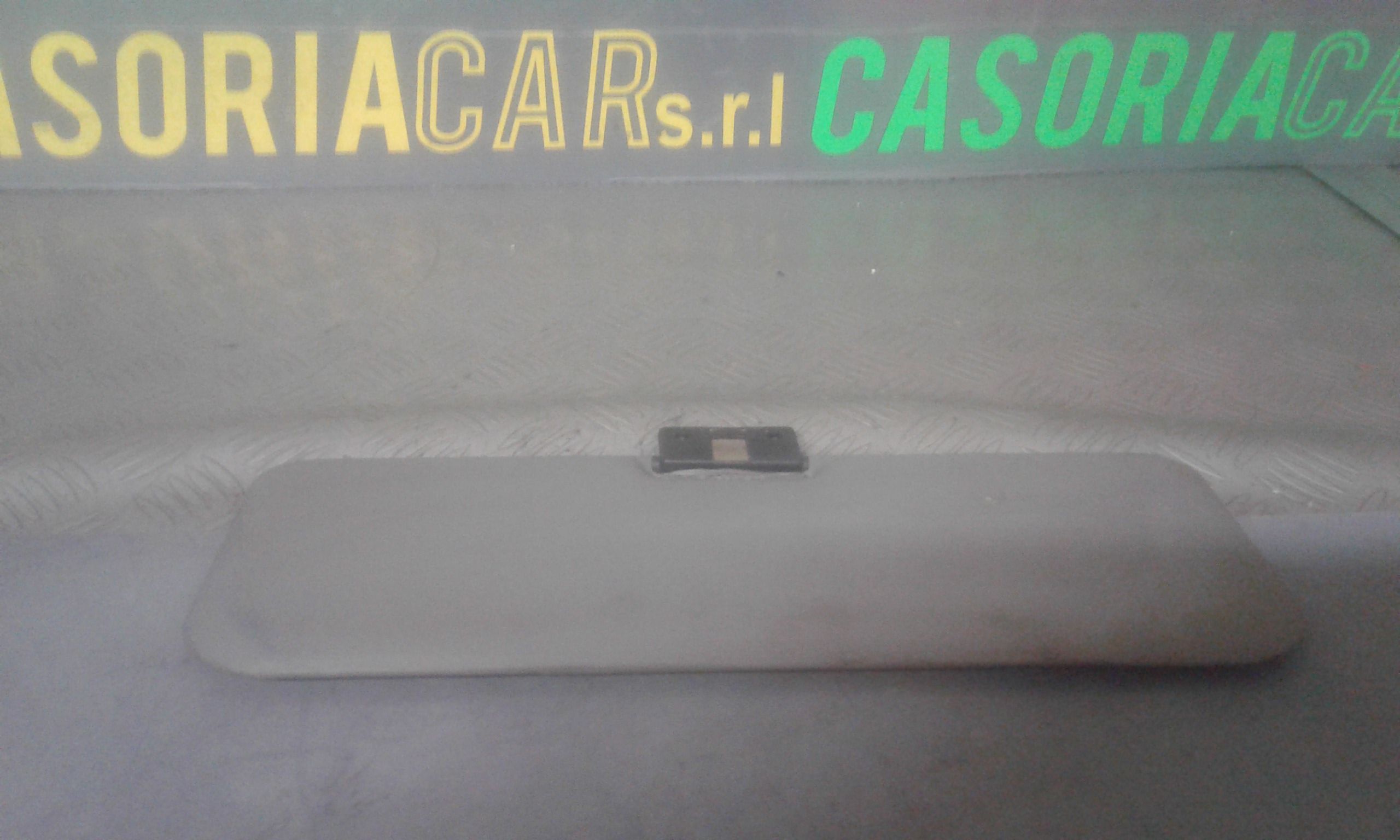 Aletta Parasole Parabrezza Sinistro 182427480 Usato