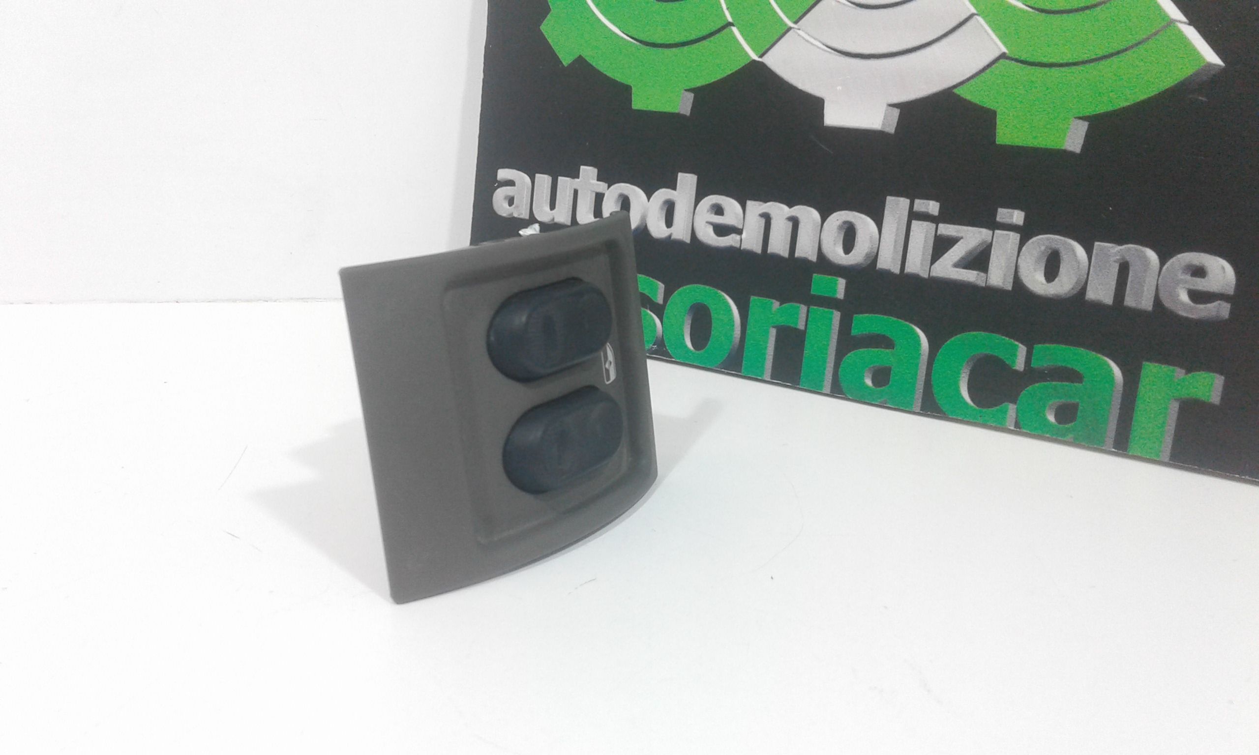 Interruttore Alzacristalli Porta Ant. Sinistro Usato