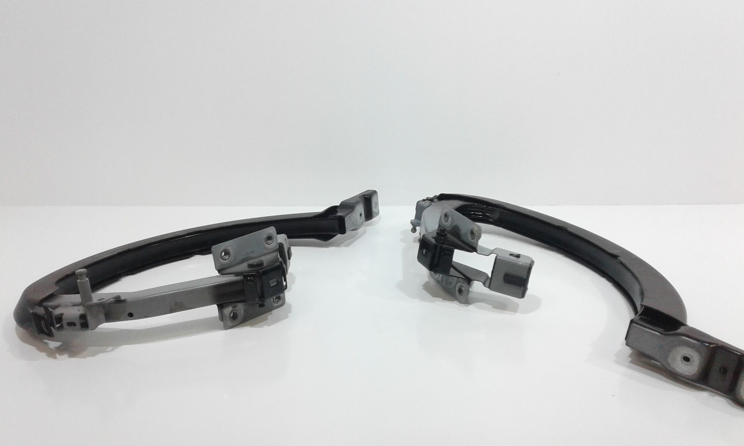 Cerniera Cofano Post. Destro + Cerniera Cofano Post. Sinistro Usato