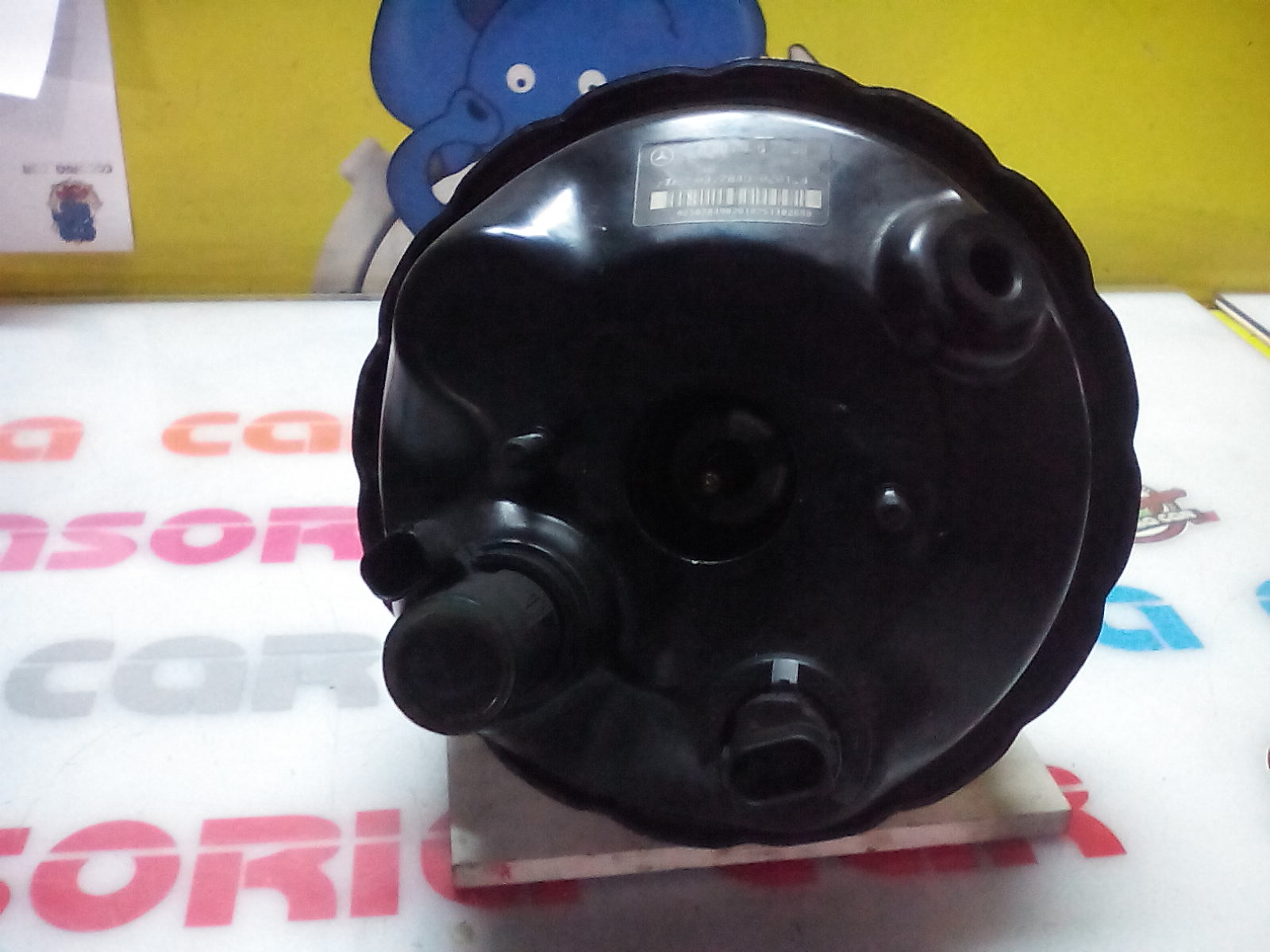 Servofreno A0054305530 Usato